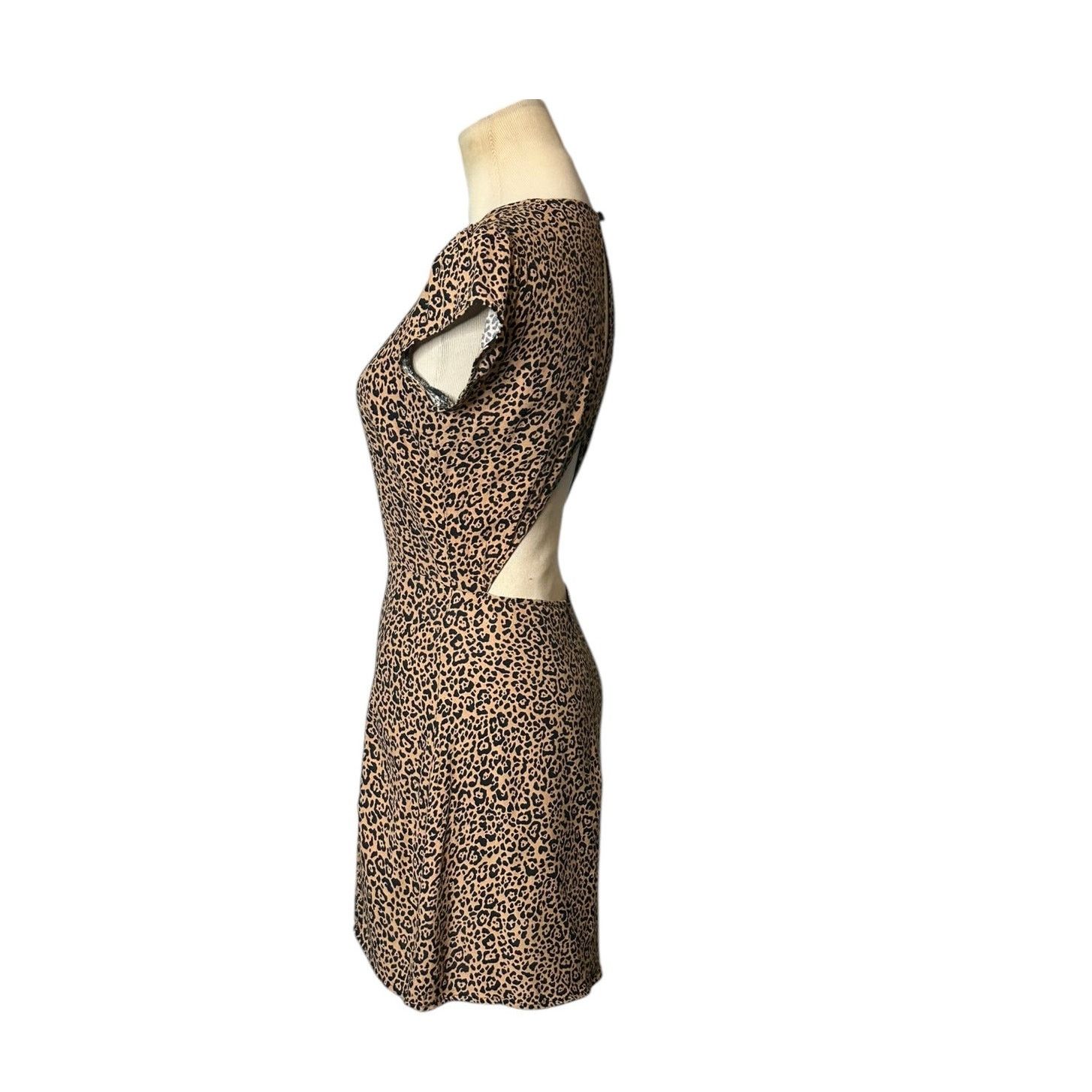 Reformation Reformation Lena Leopard Print Mini Dress size 2 Size XS / US 0-2 / IT 36-38 - 6 Thumbnail