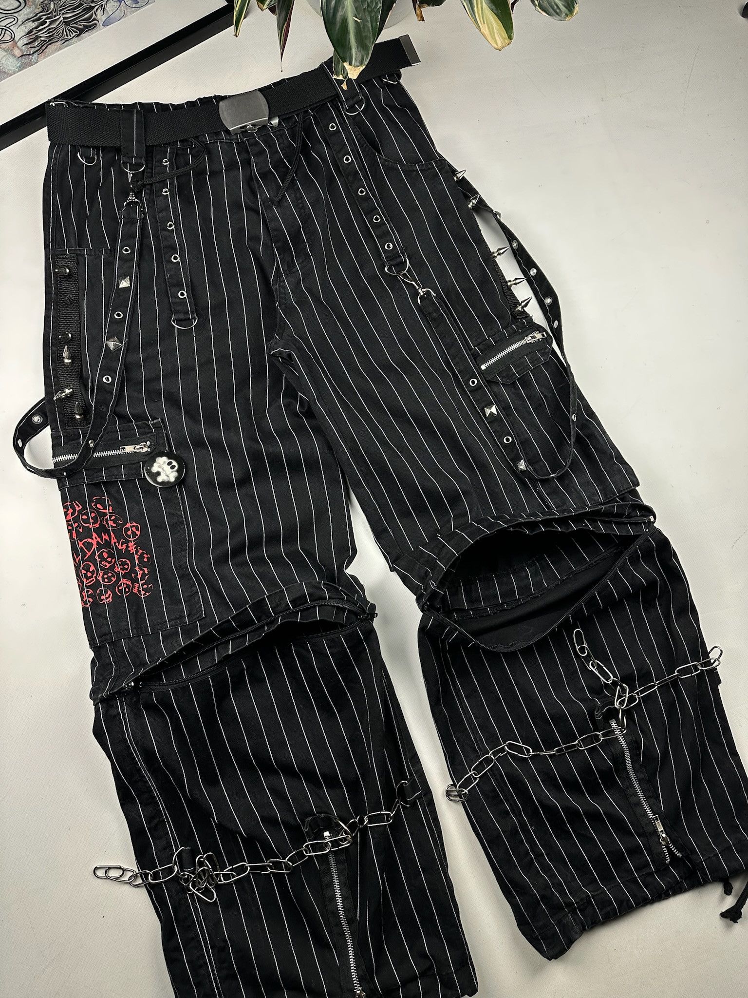Criminal Damage Criminal damage cargo pants streetwear fashion bike size 34 Size US 34 / EU 50 - 4 Thumbnail