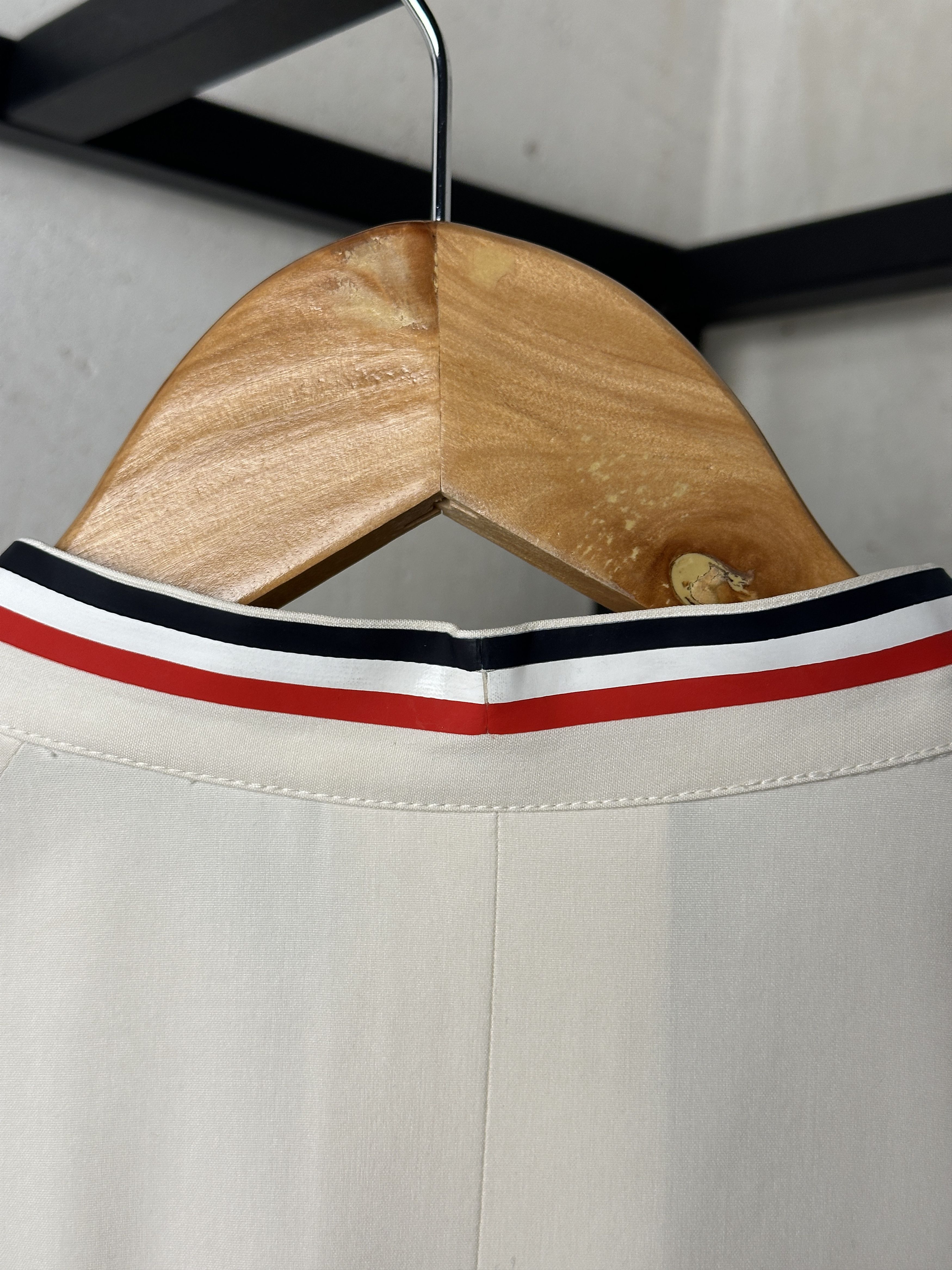 Thom Browne Thom Browne Classic Four-Bar Silk Shirt 3 Size Size S / US 4 / IT 40 - 10 Thumbnail