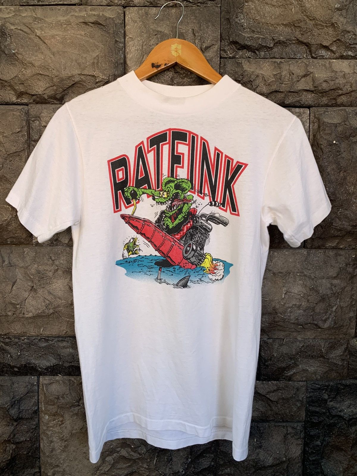 Vintage Vintage 90s Rat Fink Ed Roth Graphics T shirt Size US S / EU 44-46 / 1 - 1 Thumbnail