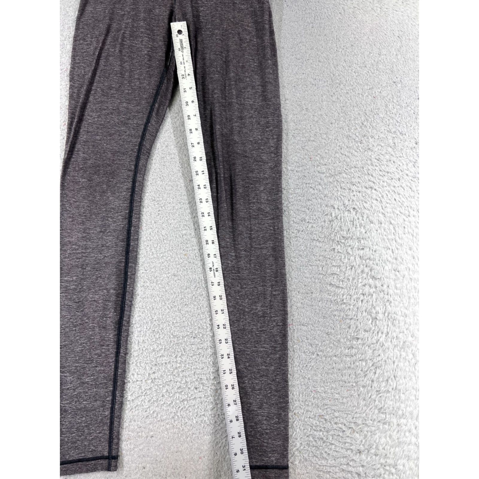 Lululemon Lululemon Wunder Under Pants Womens 8 Gray High Rise 32in Inseam Yoga Activewear Pockets ZIP Pocket Read Size 30" / US 8 / IT 44 - 5 Thumbnail