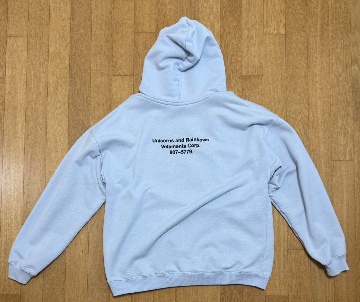Vetements Vetements Unicorn Hoodie Baby Blue Size US XS / EU 42 / 0 - 2 Thumbnail