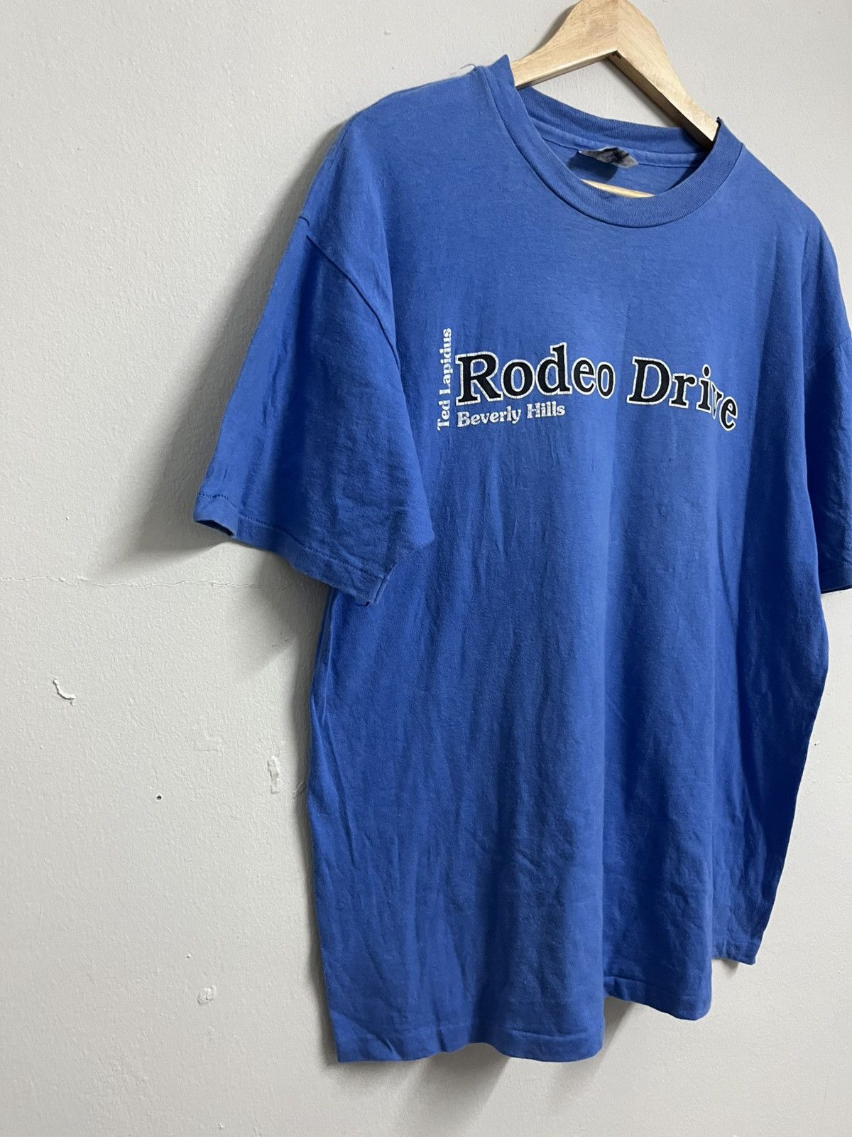 Moschino 💥TRUE VINTAGE Ted Lapidus Rodeo Drive Beverly Hills Tee Size US L / EU 52-54 / 3 - 2 Thumbnail
