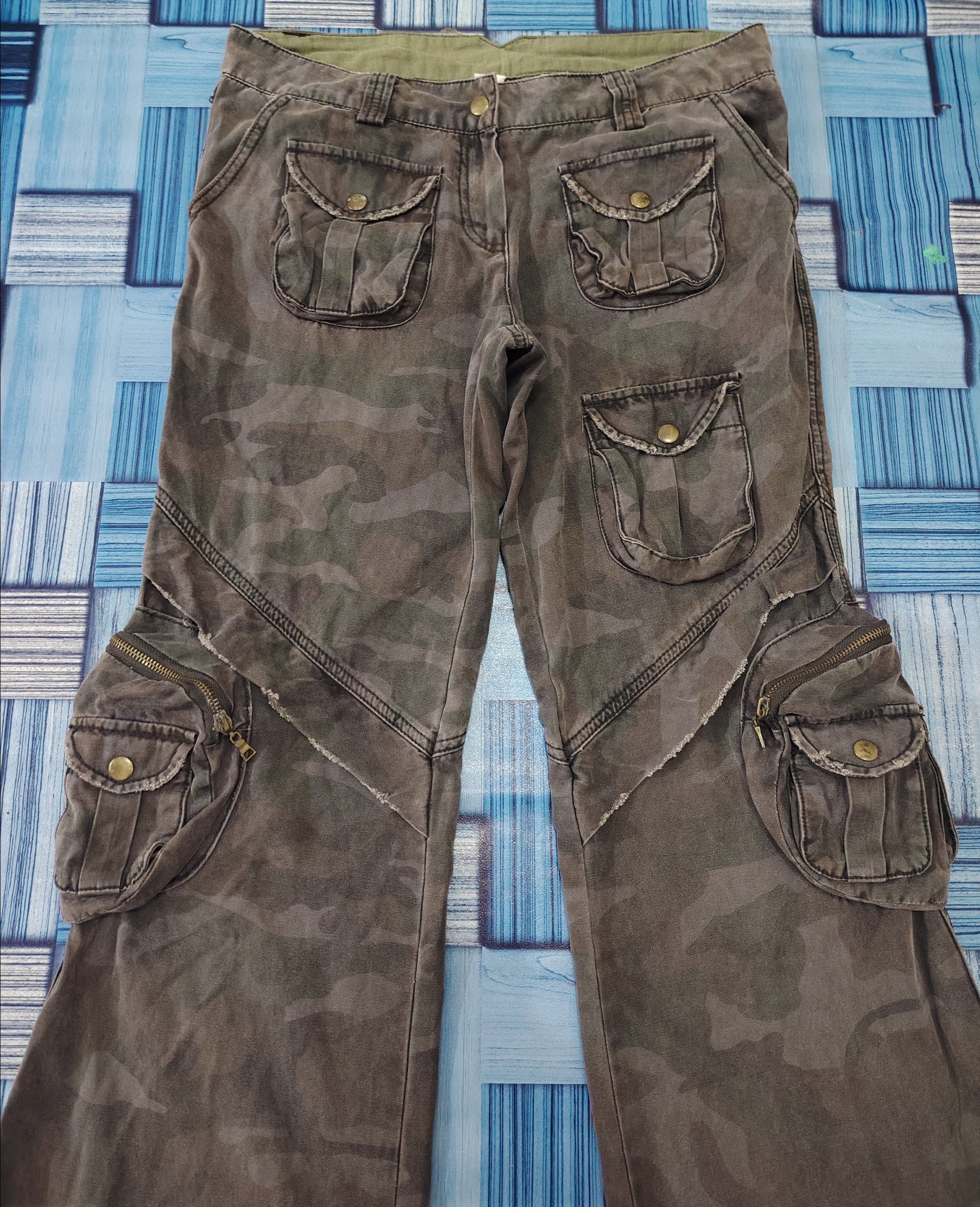 Vintage Vtg Camou Cargo Flared & Army Pocket chest rig tactical Size US 33 - 4 Thumbnail