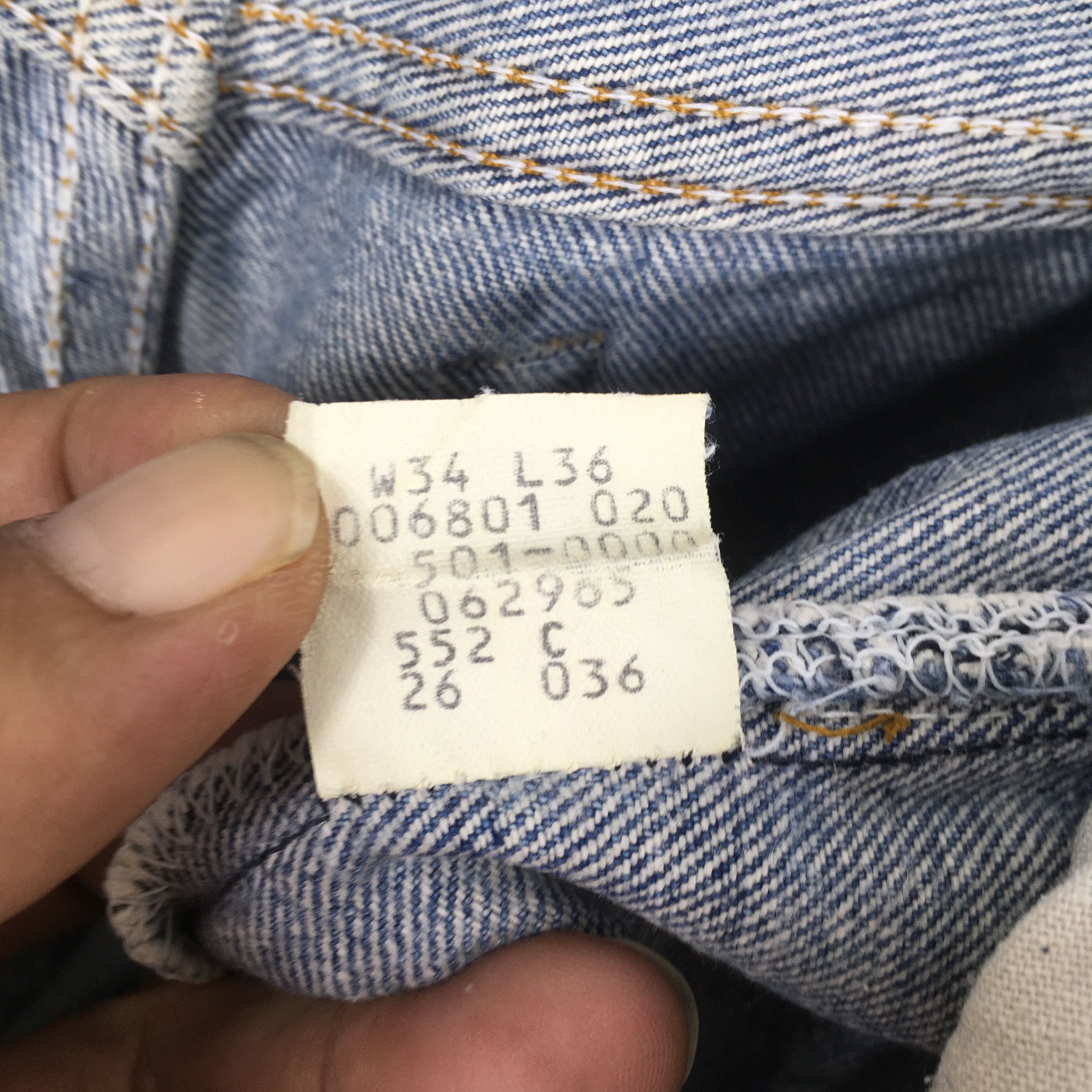 Levi's Size 31x32 Vintage 90s Levi's 501 Light Washed Jeans S347 Size US 31 - 15 Thumbnail