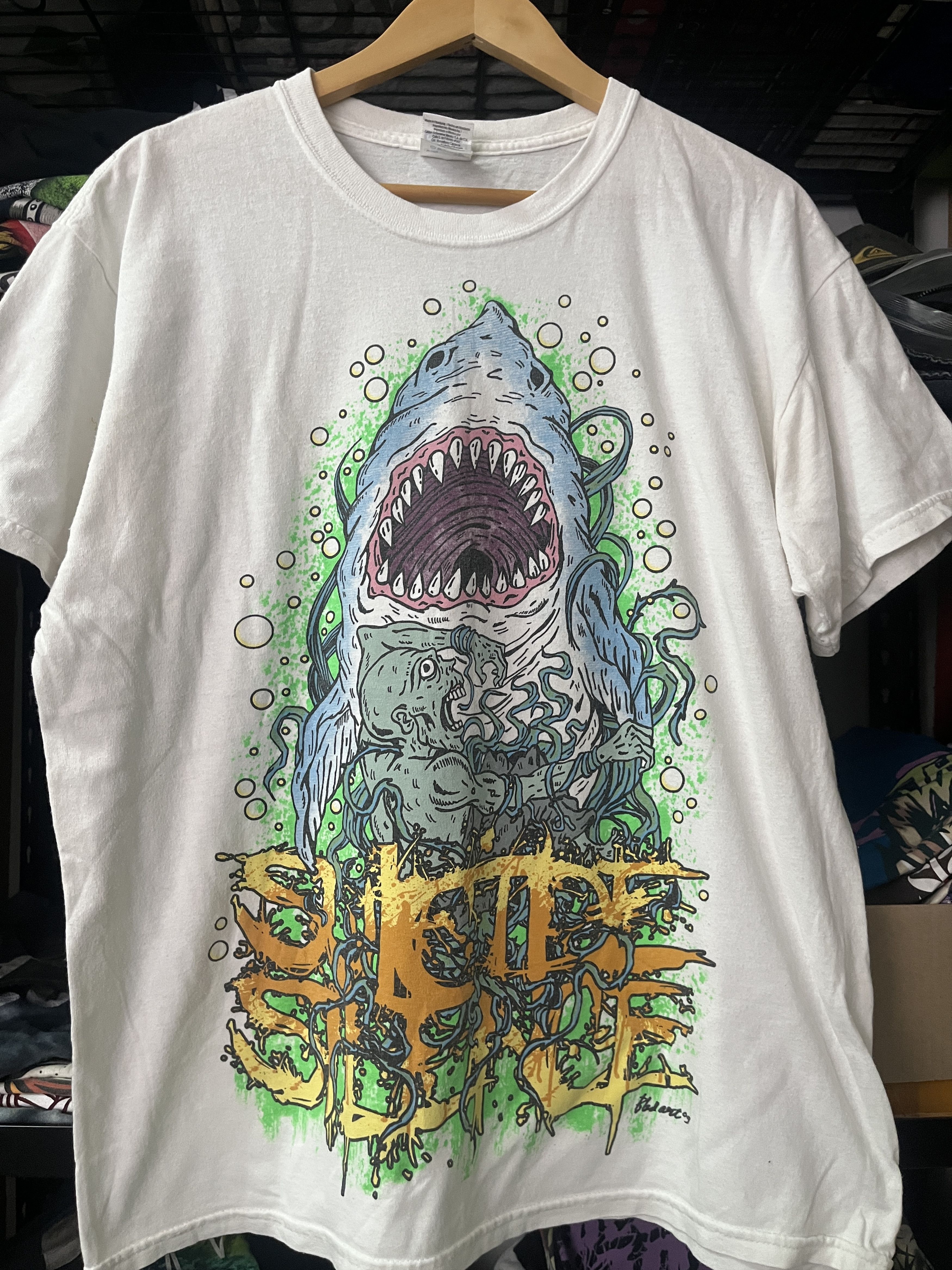 Suicide Silence / Shark
