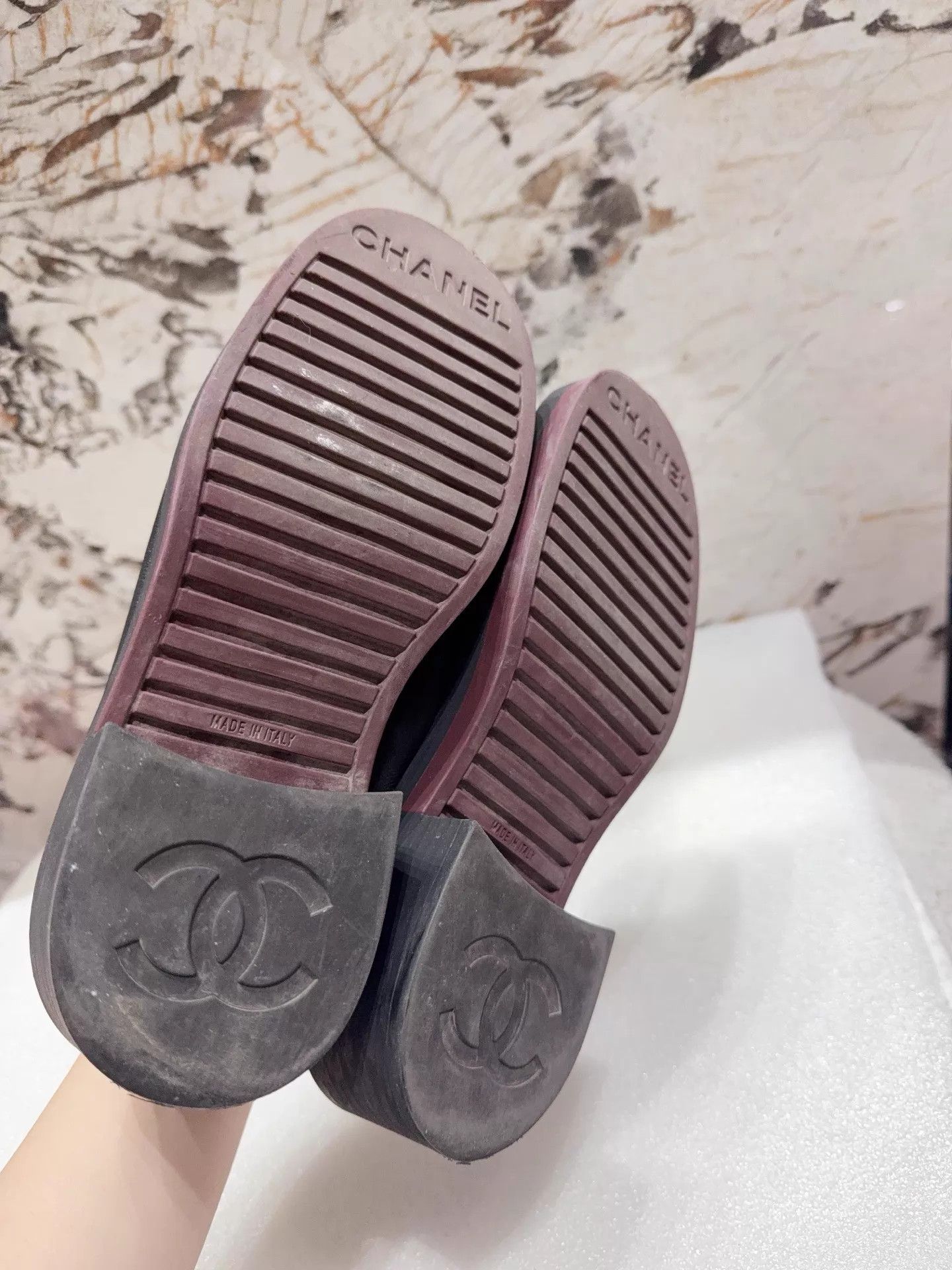 Chanel Chanel Black & Gold CC Loafer 36 Size US 5.5 / IT 35.5 - 5 Thumbnail
