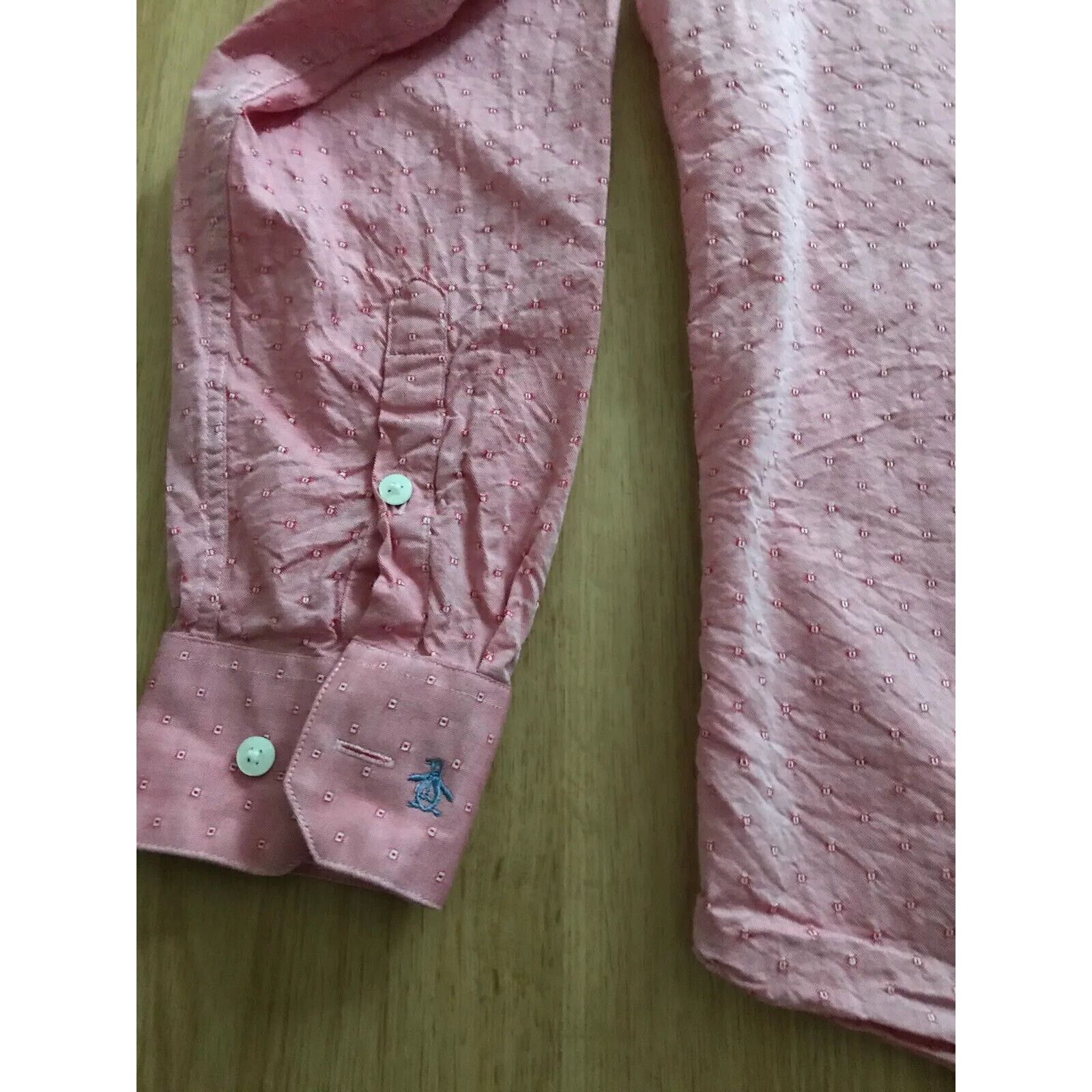 Original Penguin ORIGINAL PENGUIN DIAMOND PRINT RED 15.5 32/33 SLIM SHIRT Size US M / EU 48-50 / 2 - 5 Thumbnail