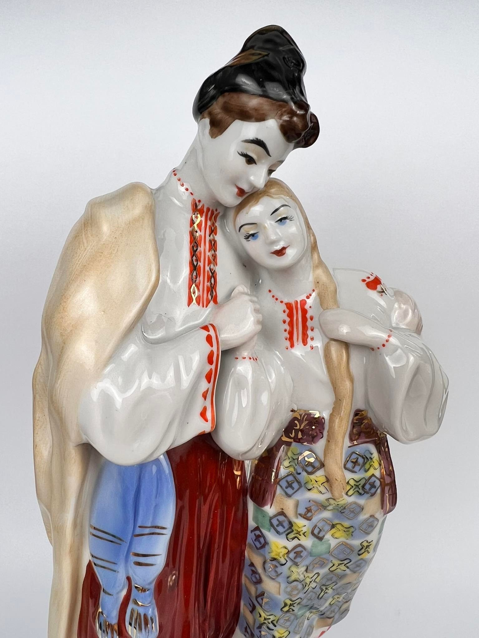 Vintage 1970 Polonne Vintage Soviet Porcelain Statue Ukraine 10.6 Size ONE SIZE - 2 Thumbnail