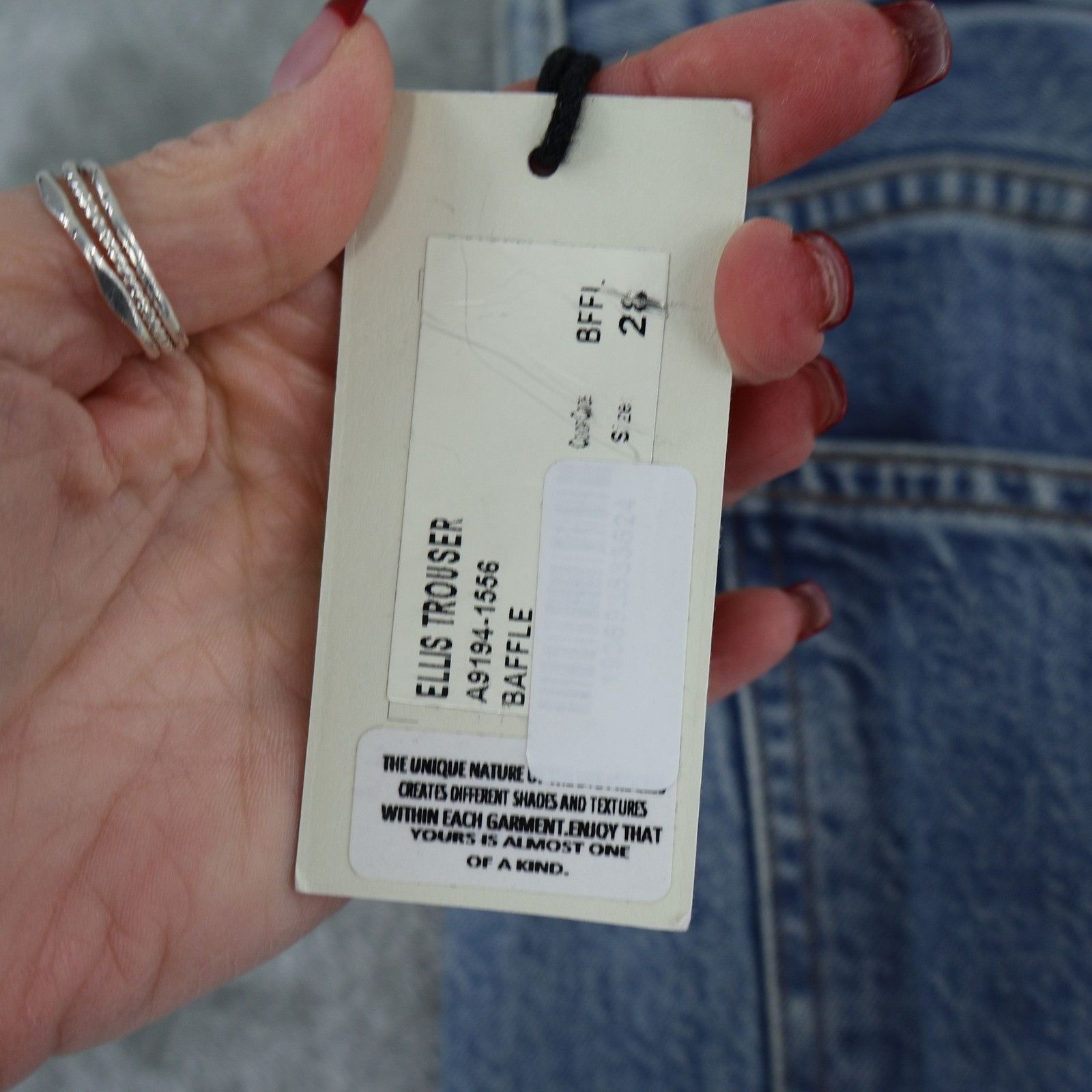 Agolde AGOLDE Ellis Trouser Wide Leg Denim Jeans Womens 28 Pleated Size 28" / US 6 / IT 42 - 11 Thumbnail