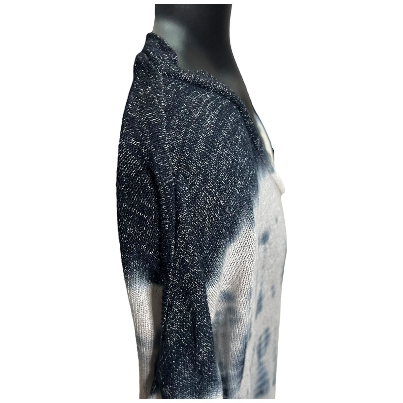 Aeropostale Aeropostale Women’s Tie-Dye Lightweight XL Sweater V-Neck Size XL / US 12-14 / IT 48-50 - 9 Thumbnail