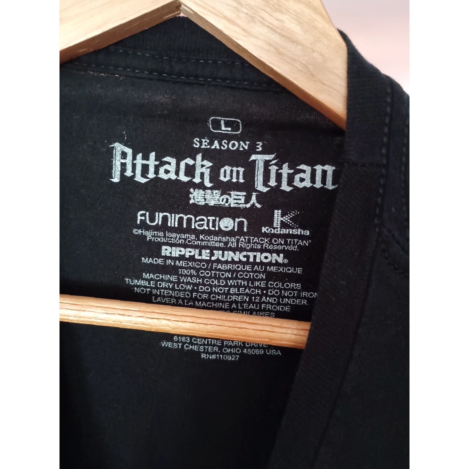 Ripple Junction VINTAGE Attack On Titan Anime T-shirt Ripple Junction Capt Levi Size L season 3 Mens Black Size US L / EU 52-54 / 3 - 2 Thumbnail