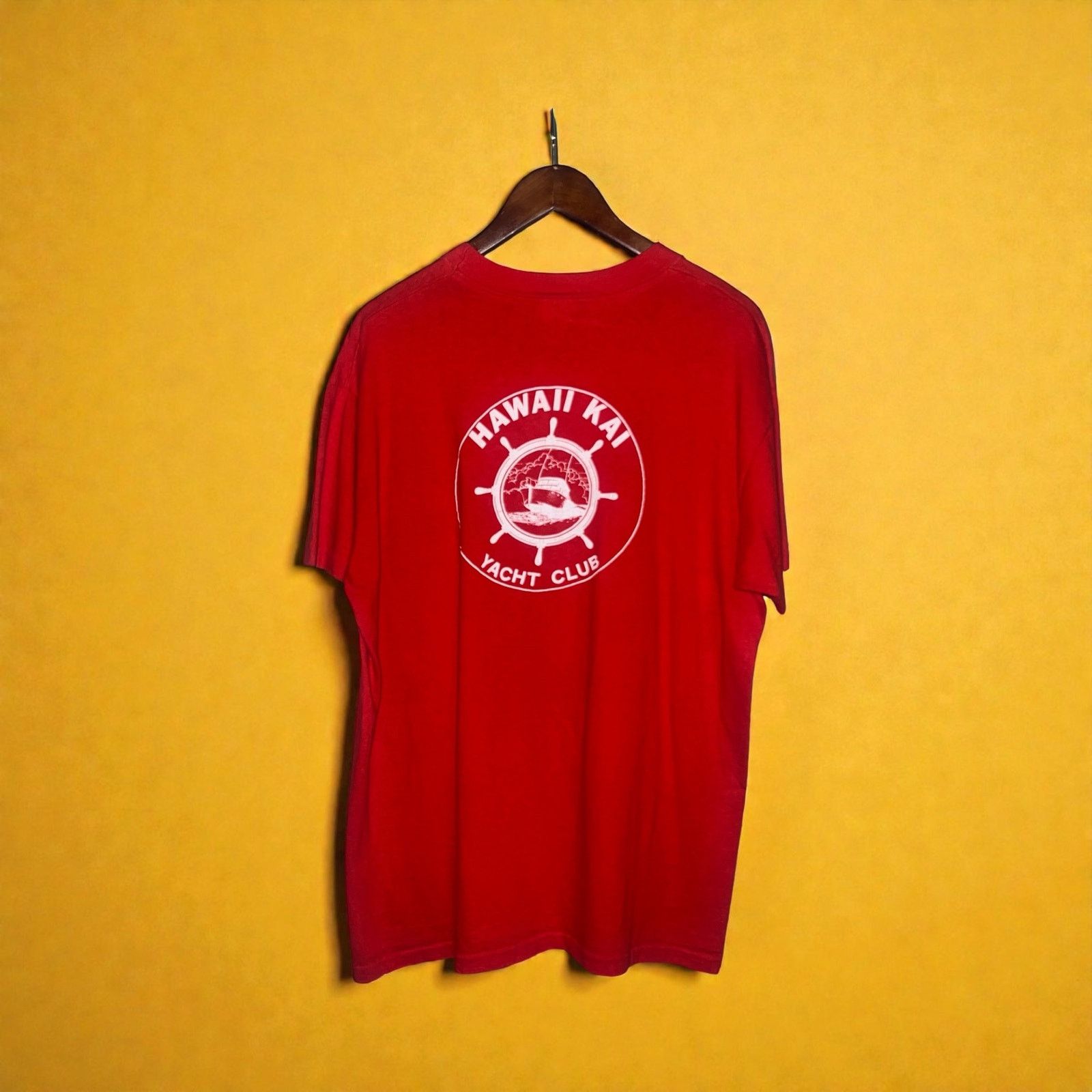Hanes Hawaii Kai Yacht Club Size US XL / EU 56 / 4 - 2 Thumbnail