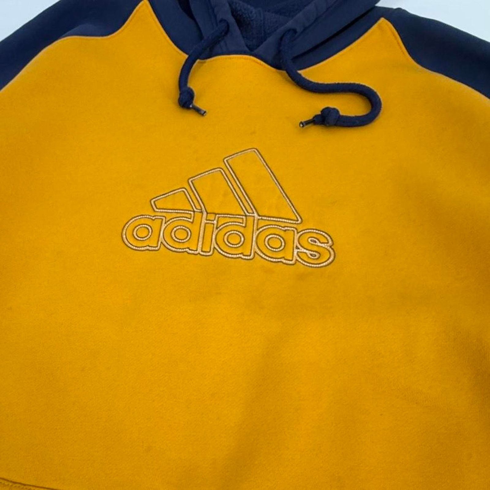 Adidas Baggy y2k adidas bloke two tone hoodie Size US XL / EU 56 / 4 - 7 Thumbnail