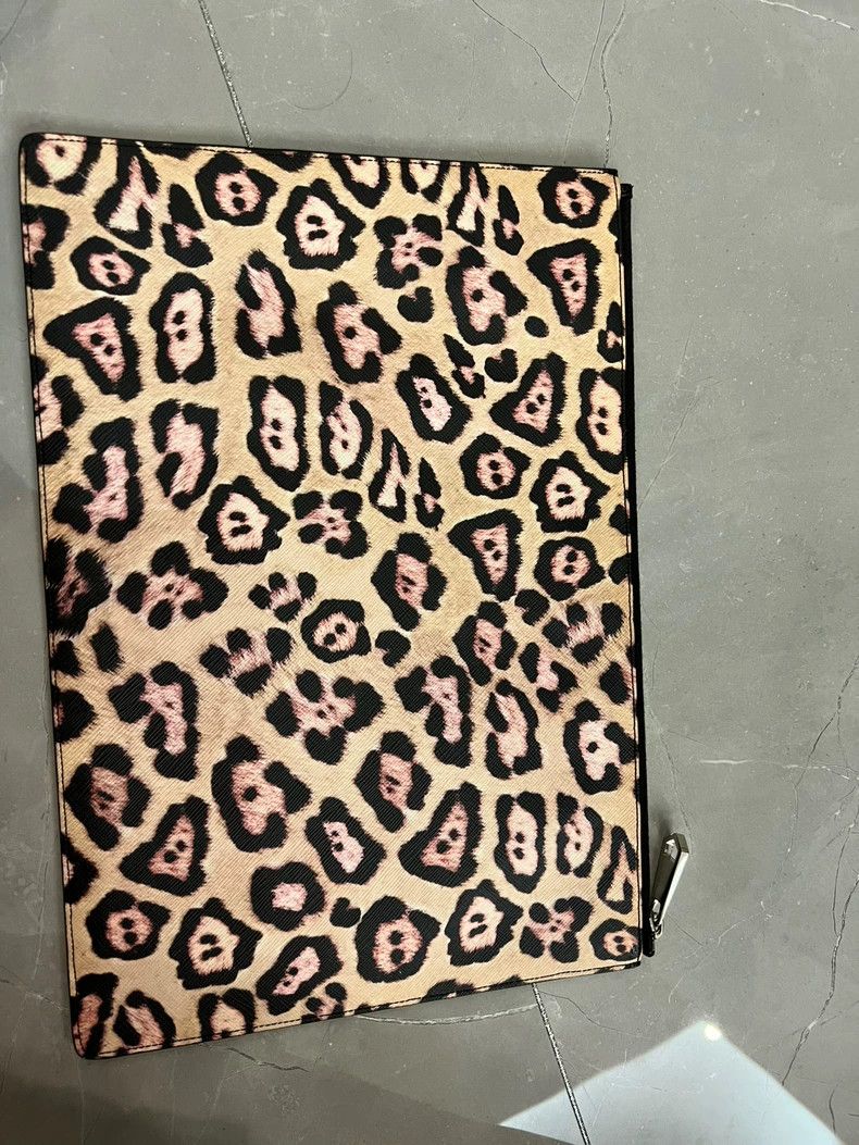 Givenchy Givenchy Clutch bag Size ONE SIZE - 1 Thumbnail
