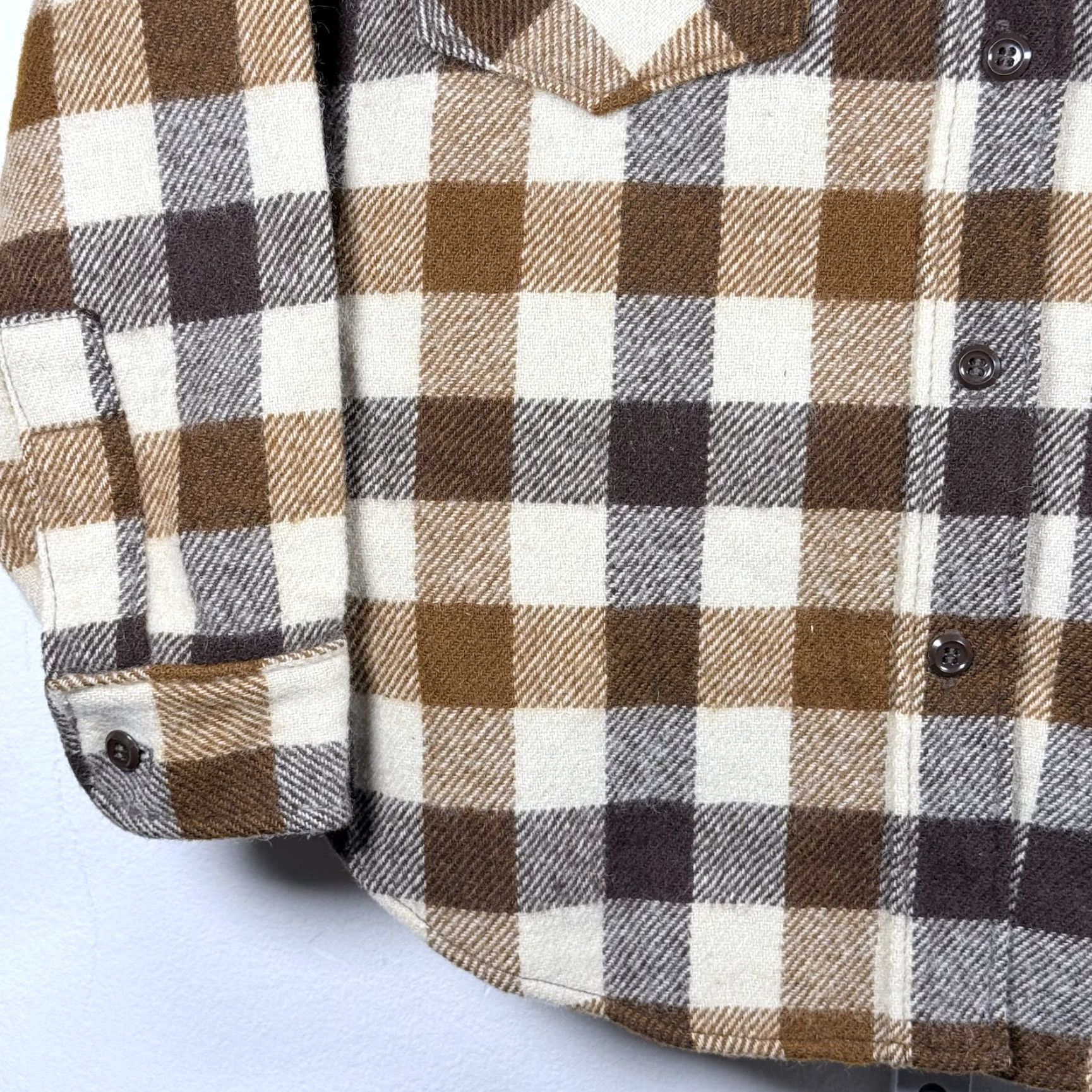 Vintage VINTAGE L.L. Bean Shirt Brown Plaid Long Sleeve Button-Up Women's Size 12 Size XL / US 12-14 / IT 48-50 - 4 Thumbnail