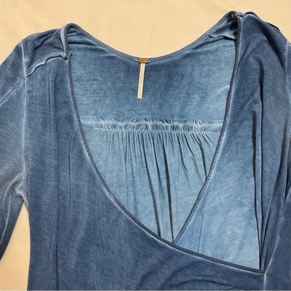 Free People Free People Blue Cross Over Wrap Long Sleeve Top Size S Size S / US 4 / IT 40 - 9 Thumbnail