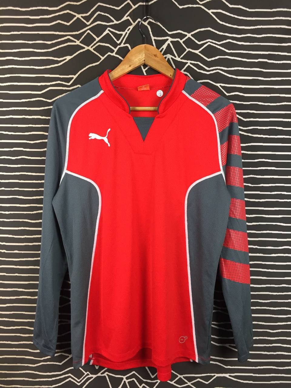 Puma PUMA EVOTRG DryCell Long-Sleeve Soccer Training Jersey Size US L / EU 52-54 / 3 - 1 Thumbnail