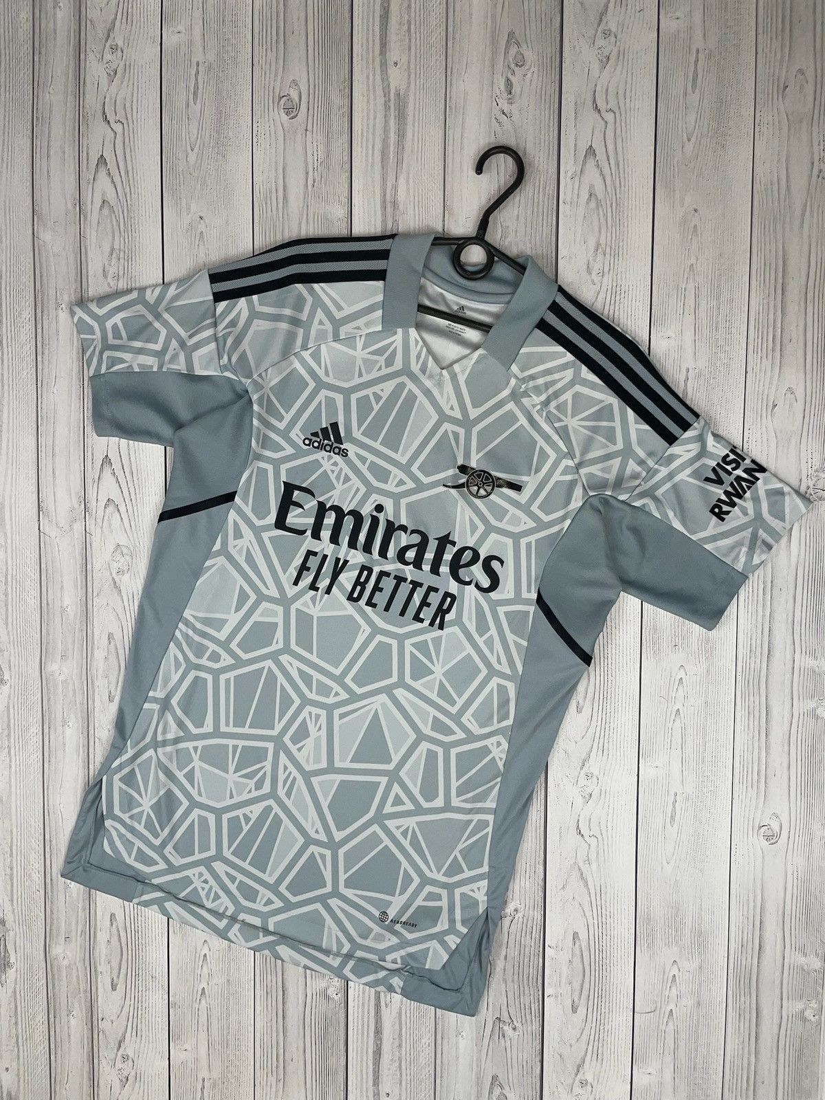Adidas Arsenal adidas Soccer jersey Goalkeeper rare size M grey Size US M / EU 48-50 / 2 - 1 Thumbnail