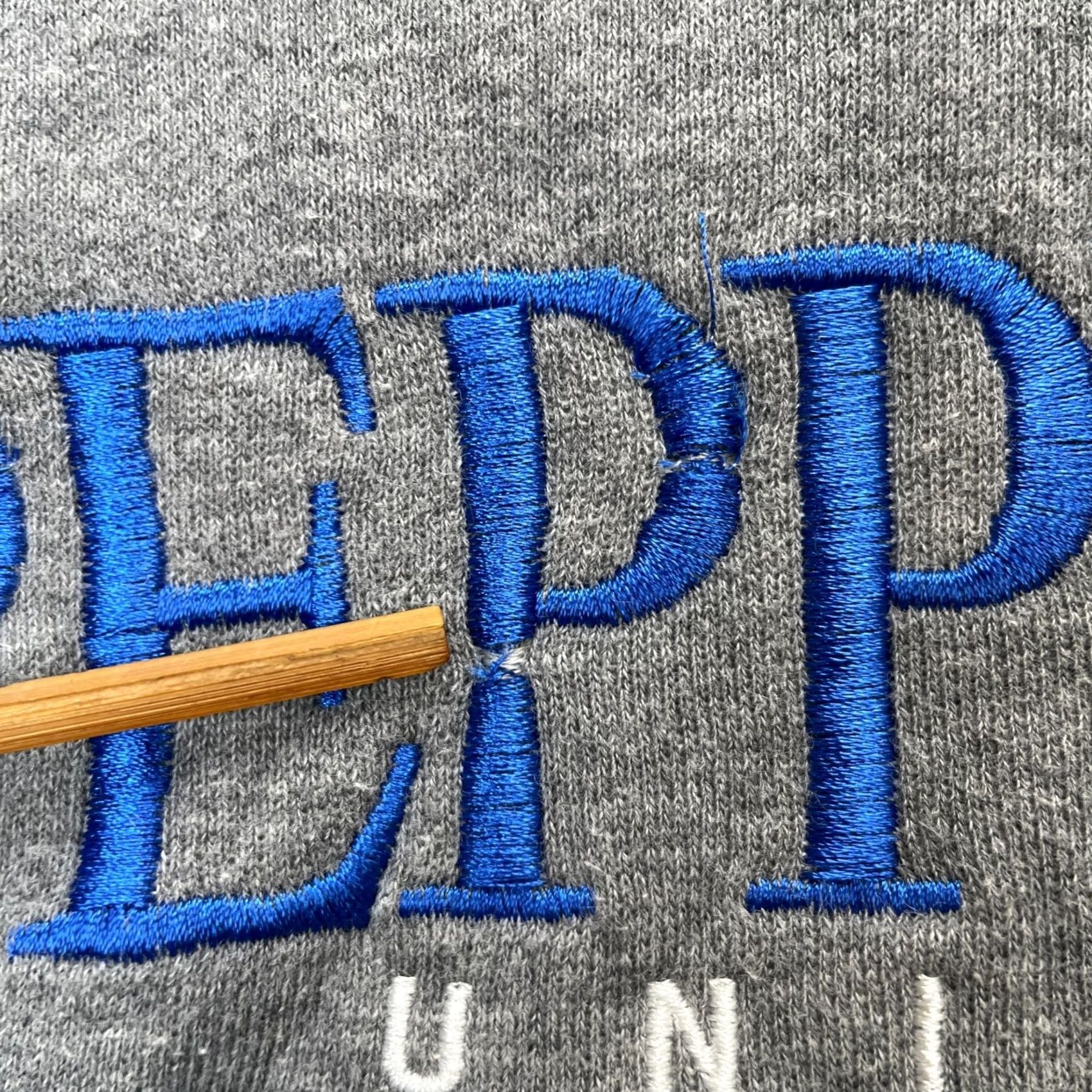 Jansport VINTAGE Pepperdine Sweatshirt Womens M Gray University Alumni Embroidered JanSport College Size M / US 6-8 / IT 42-44 - 6 Thumbnail
