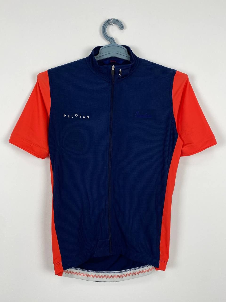 Other Isadore Pelotan Born To Climb Luxury Jersey Size US S / EU 44-46 / 1 - 1 Thumbnail