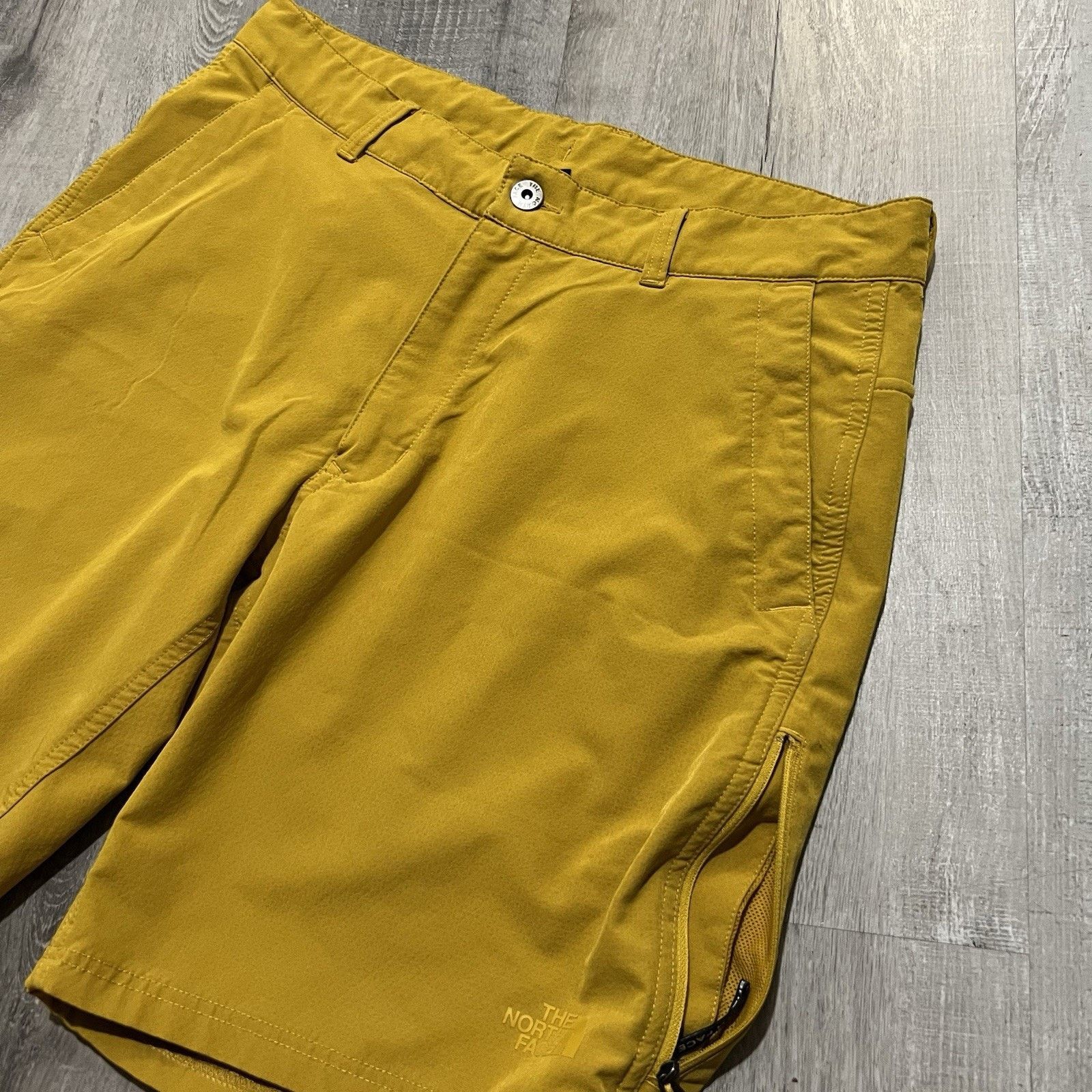 The North Face The North Face Men's Rolling Sun Shorts Outdoor Hike Camp 34 Size US 34 / EU 50 - 4 Thumbnail