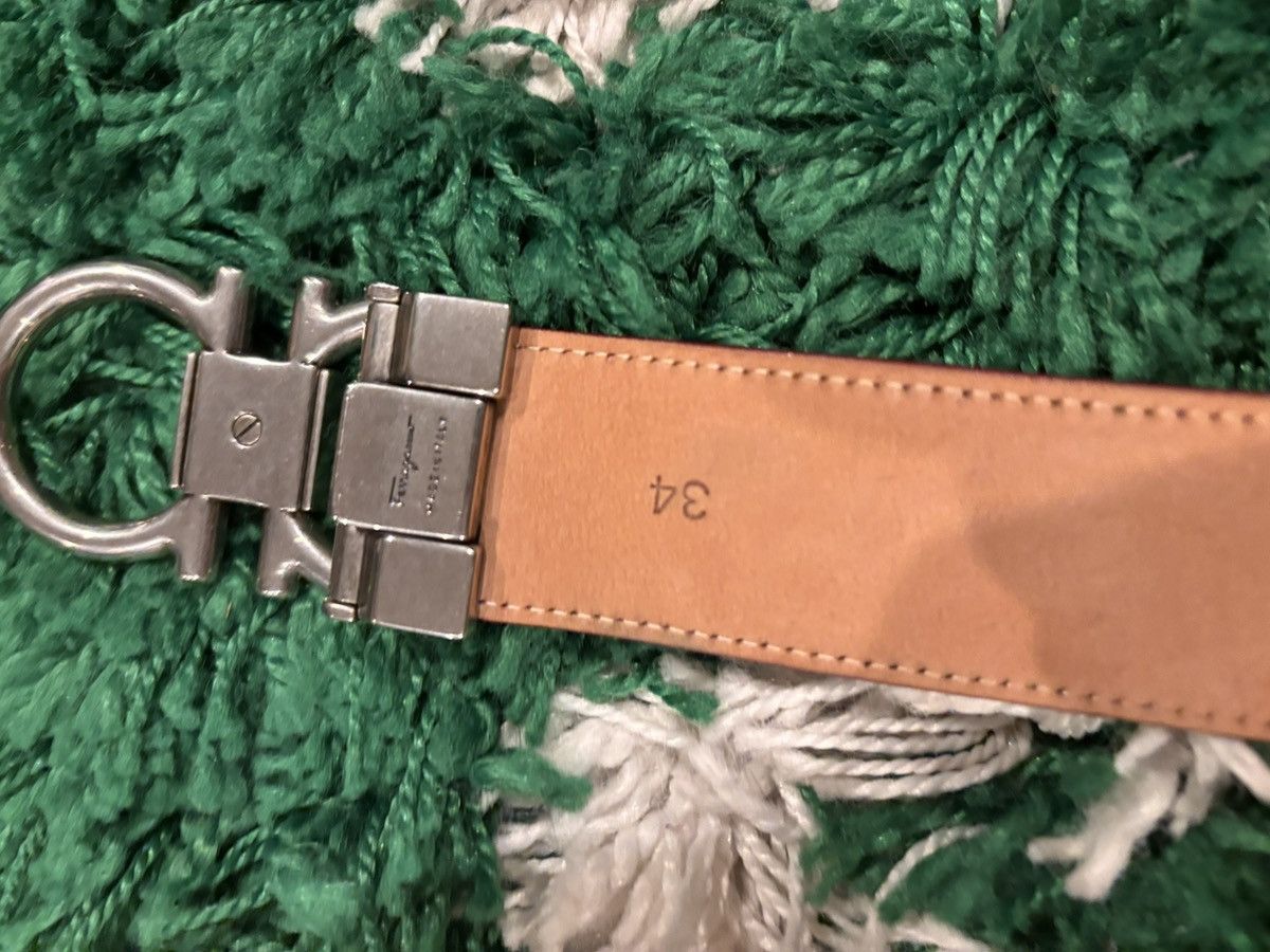 Salvatore Ferragamo Salvatore Ferragamo red leather belt Size 34 - 2 Thumbnail