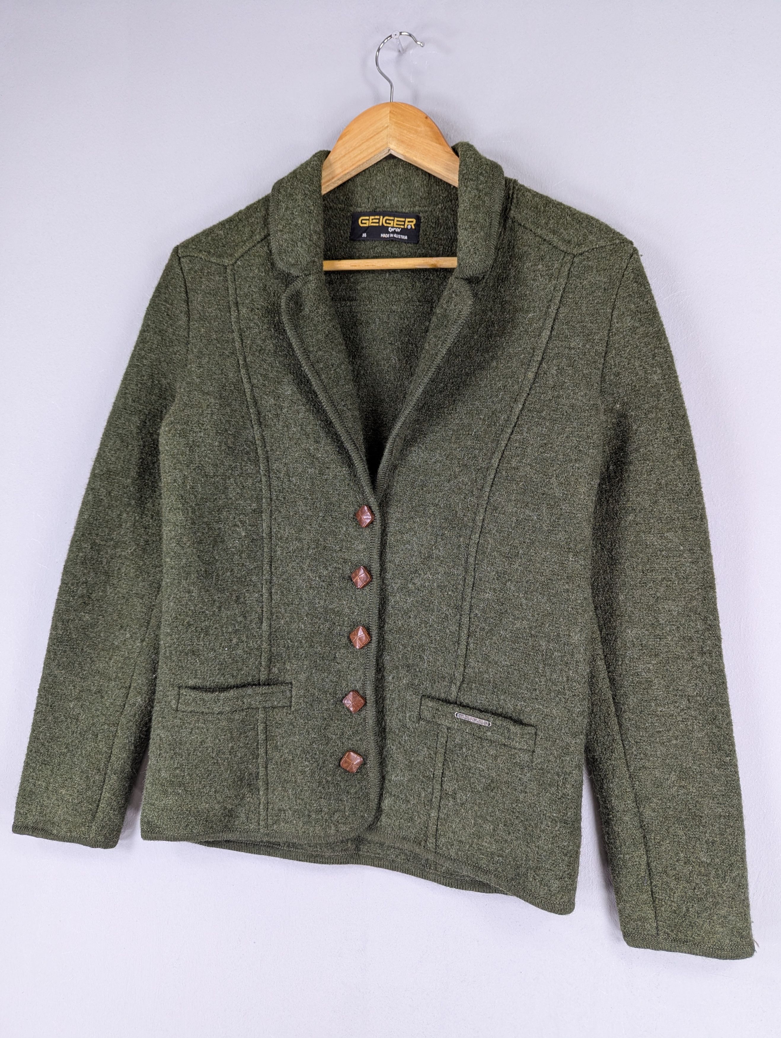 Designer Vintage 90s GEIGER Tyrol Wool Green Blazer Jacket Size XS / US 0-2 / IT 36-38 - 2 Thumbnail