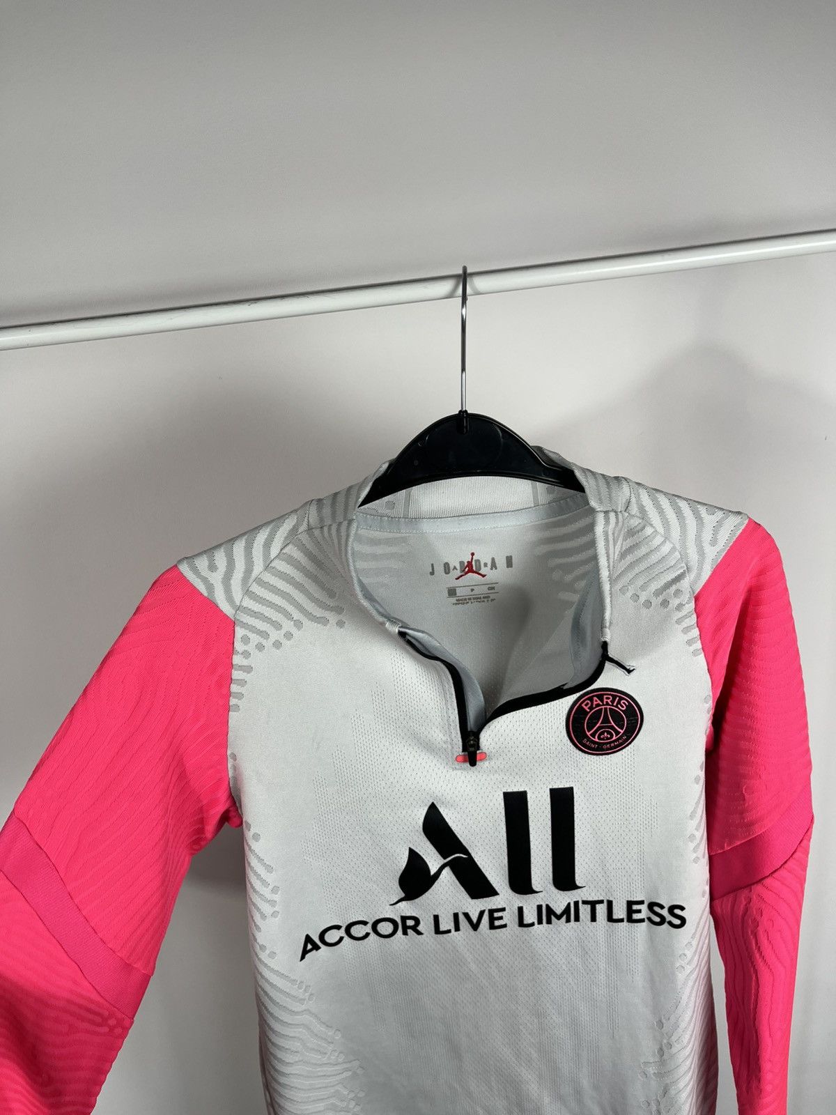 Nike PSG Jordan Vaporknit Drill Top Pink Grey Small CW1384-101 Size US S / EU 44-46 / 1 - 16 Thumbnail