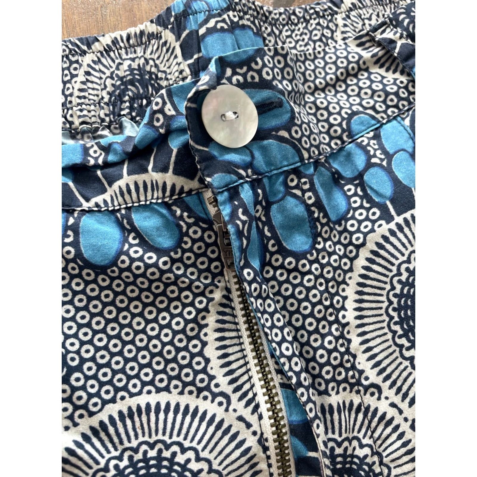 Figue Figue Zuri African Moon Floral Cropped Pants Womens S Blue Silk? (Oops) Size 28" / US 6 / IT 42 - 5 Thumbnail