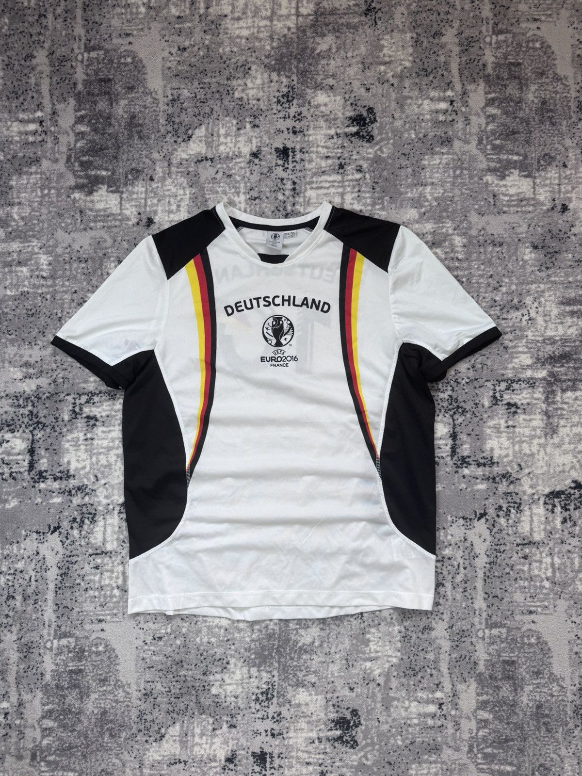 UEFA Germany UEFA football jersey 2016 Size US L / EU 52-54 / 3 - 1 Thumbnail