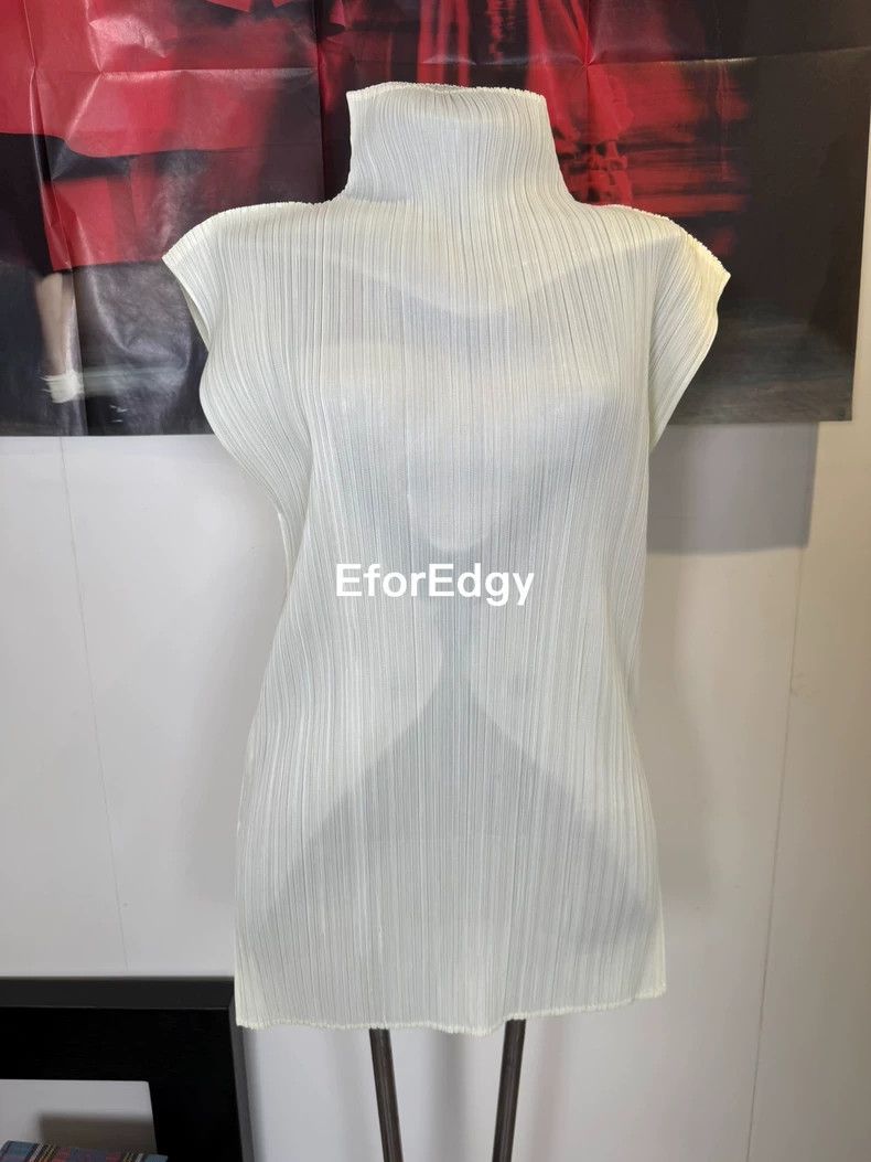 Issey Miyake issey miyake size:4 Pearl white high-necked vest Size XXS / US 00 / IT 34 - 5 Thumbnail