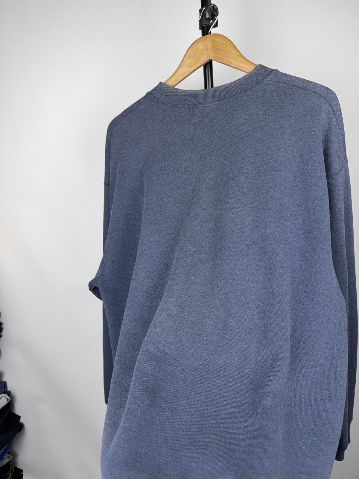 Vintage 90s FC Basel Vintage Crewneck Faded Sweatshirt Embroidered Size US XL / EU 56 / 4 - 13 Thumbnail
