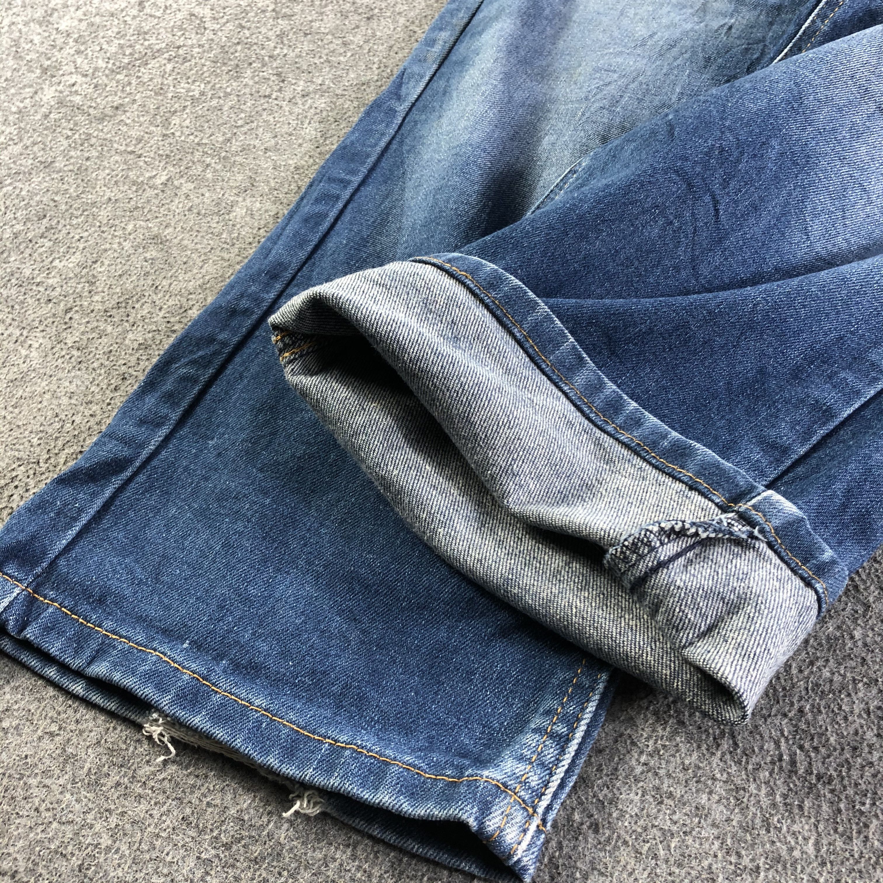 Levi's Vintage Blue Wash Levis 541 Jeans-J4527 Size US 41 - 7 Thumbnail