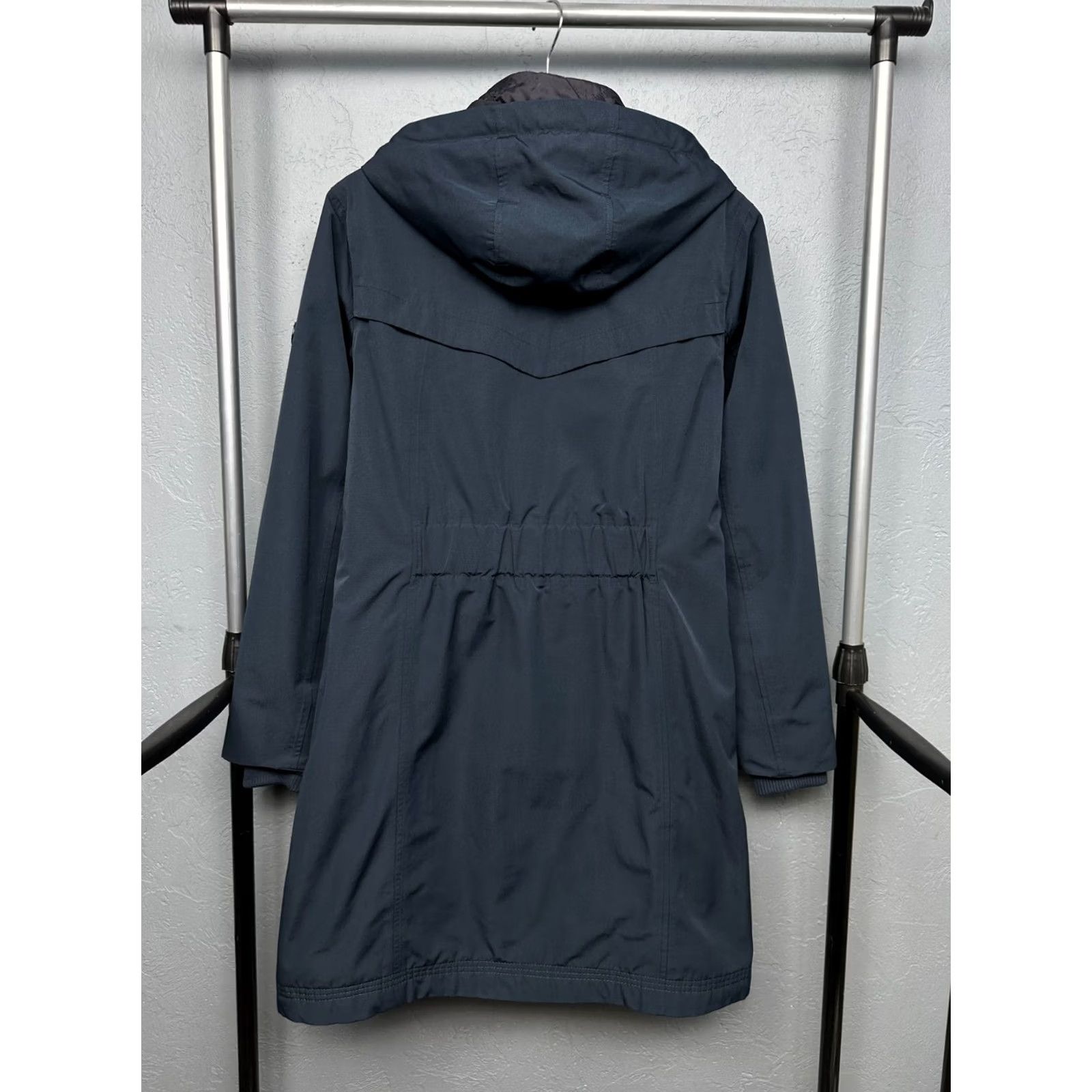 Barbour Barbour Mast Waterproof Jacket Womens XL UK 16 Blue Barbour Mast Jacket Womens XL Blue Waterproof 90s? Size XL / US 12-14 / IT 48-50 - 7 Thumbnail