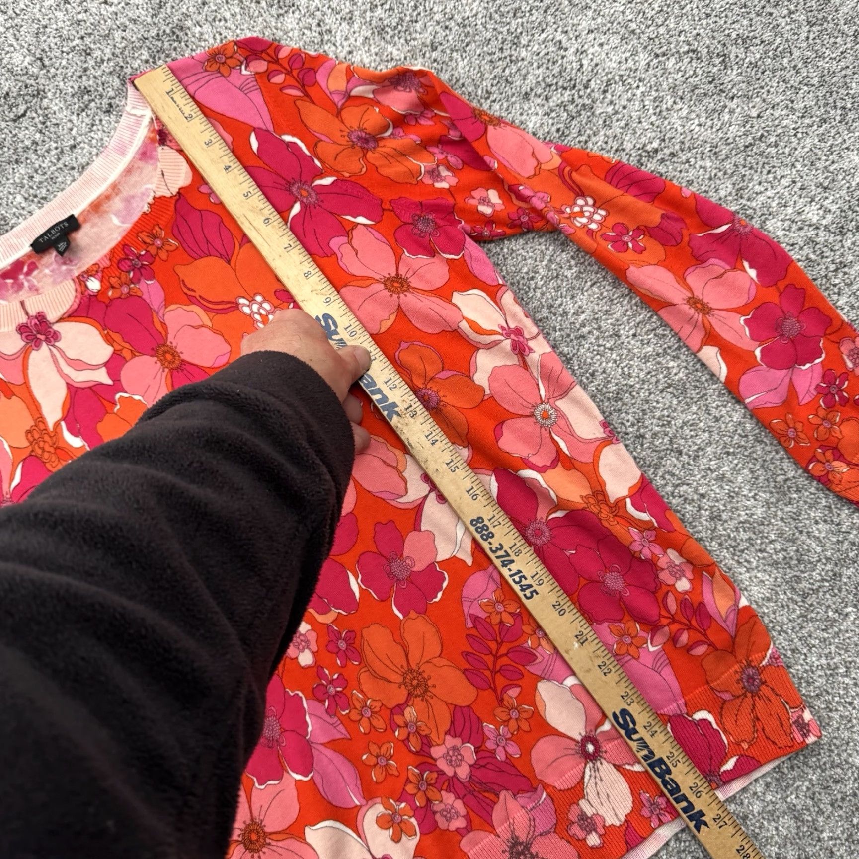 Talbots Talbots Sweater Women MP Petite Floral Retro Look Boho Romantic Grandmacore Pullover Knit Long Sleeve Round Neck All Seasons Casual Womens Size M / US 6-8 / IT 42-44 - 2 Thumbnail