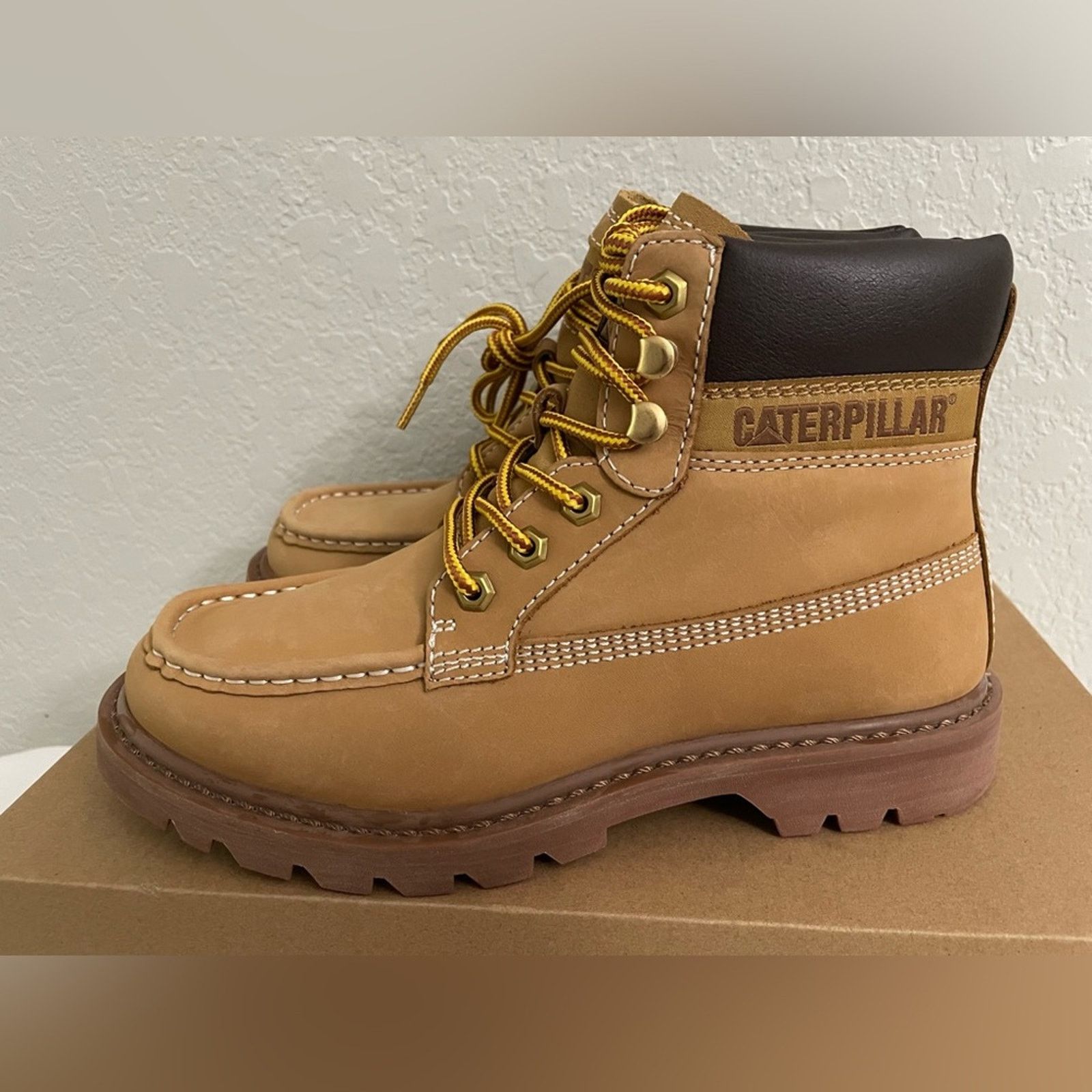 Caterpillar CAT Caterpillar Colorado 2.0 Moc Toe Boot Honey Men 7 Size US 7 / EU 40 - 10 Thumbnail