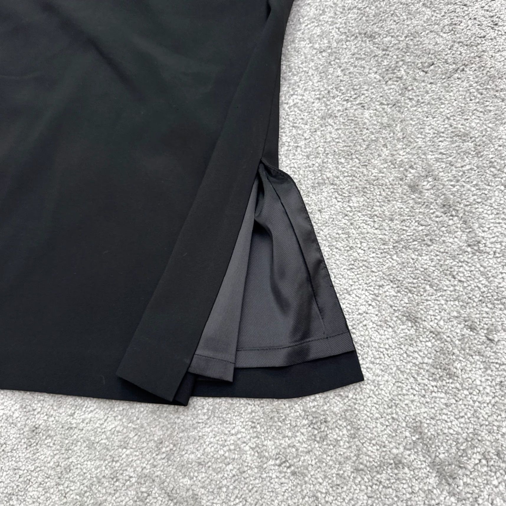 Ann Taylor Ann Taylor Dress Shift Womens 6 Black Knee Length Sleeveless V-Notch Slit Work Dress Size M / US 6-8 / IT 42-44 - 6 Thumbnail