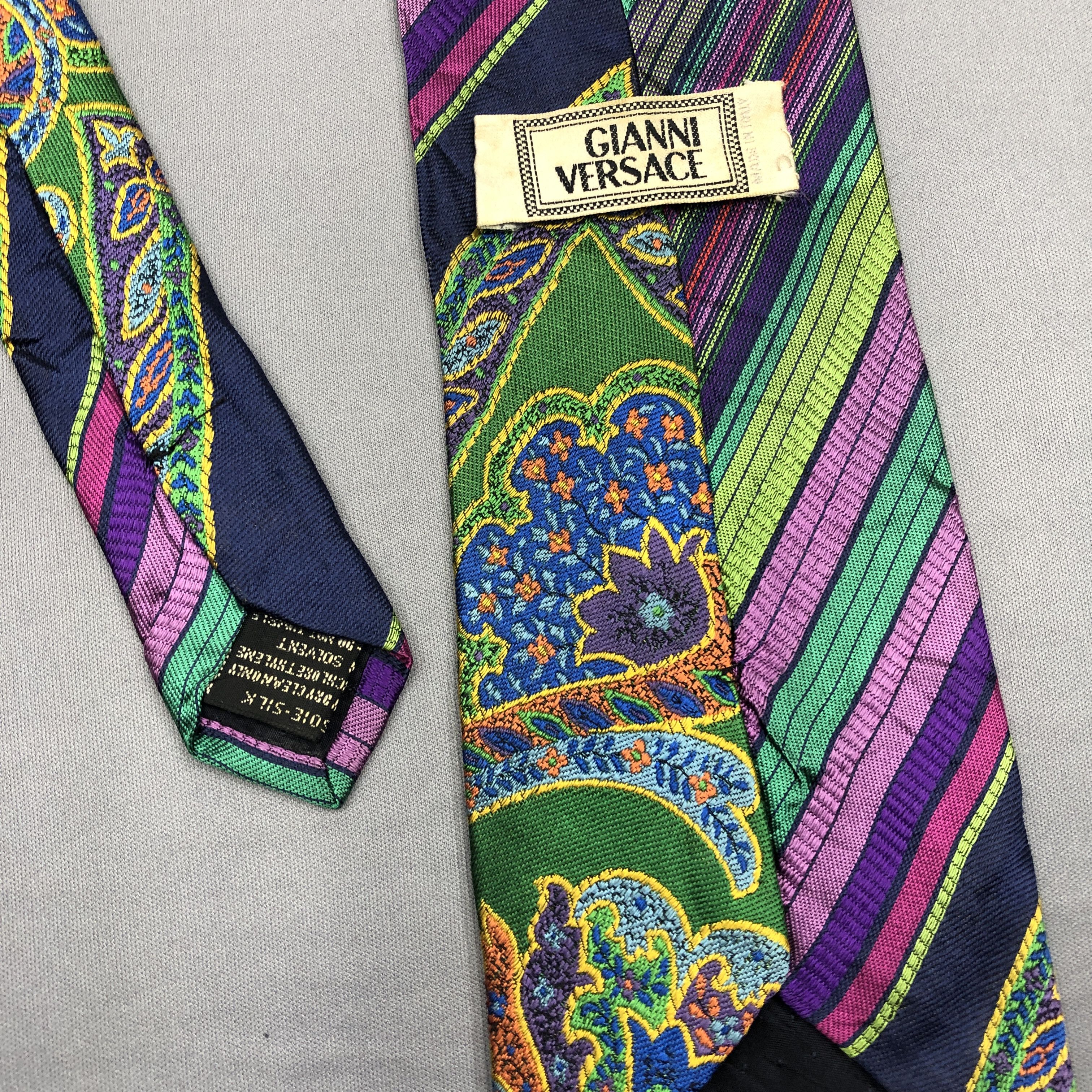Versace Vintage Gianni Versace SILK Necktie Cravate Silk Neck Tie Size ONE SIZE - 3 Thumbnail