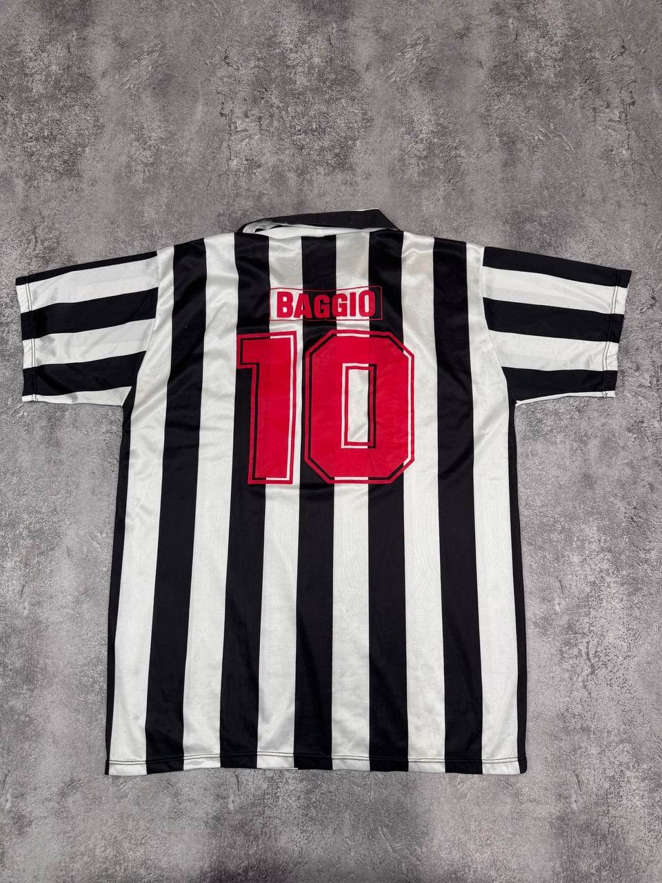Other Juventus Vintage Home Jersey 1982-1983 Striped Men's Black Size US M / EU 48-50 / 2 - 6 Thumbnail