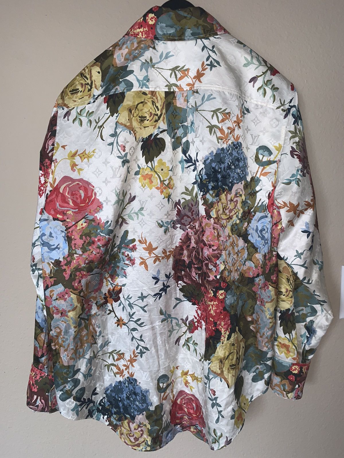 Louis Vuitton × Virgil Abloh Louis Vuitton x Virgil Abloh Silk Floral Button Up Size US S / EU 44-46 / 1 - 2 Thumbnail
