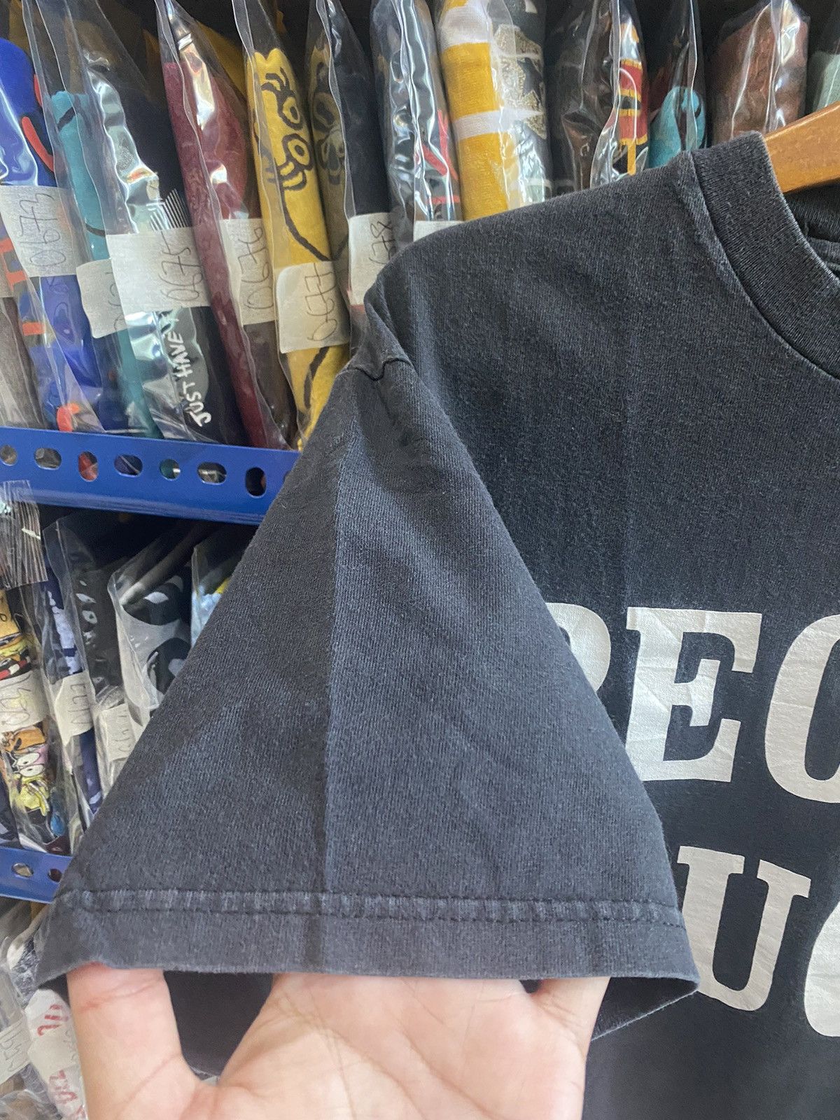 Hanes PEOPLE SUCK TSHIRT Size US M / EU 48-50 / 2 - 3 Thumbnail