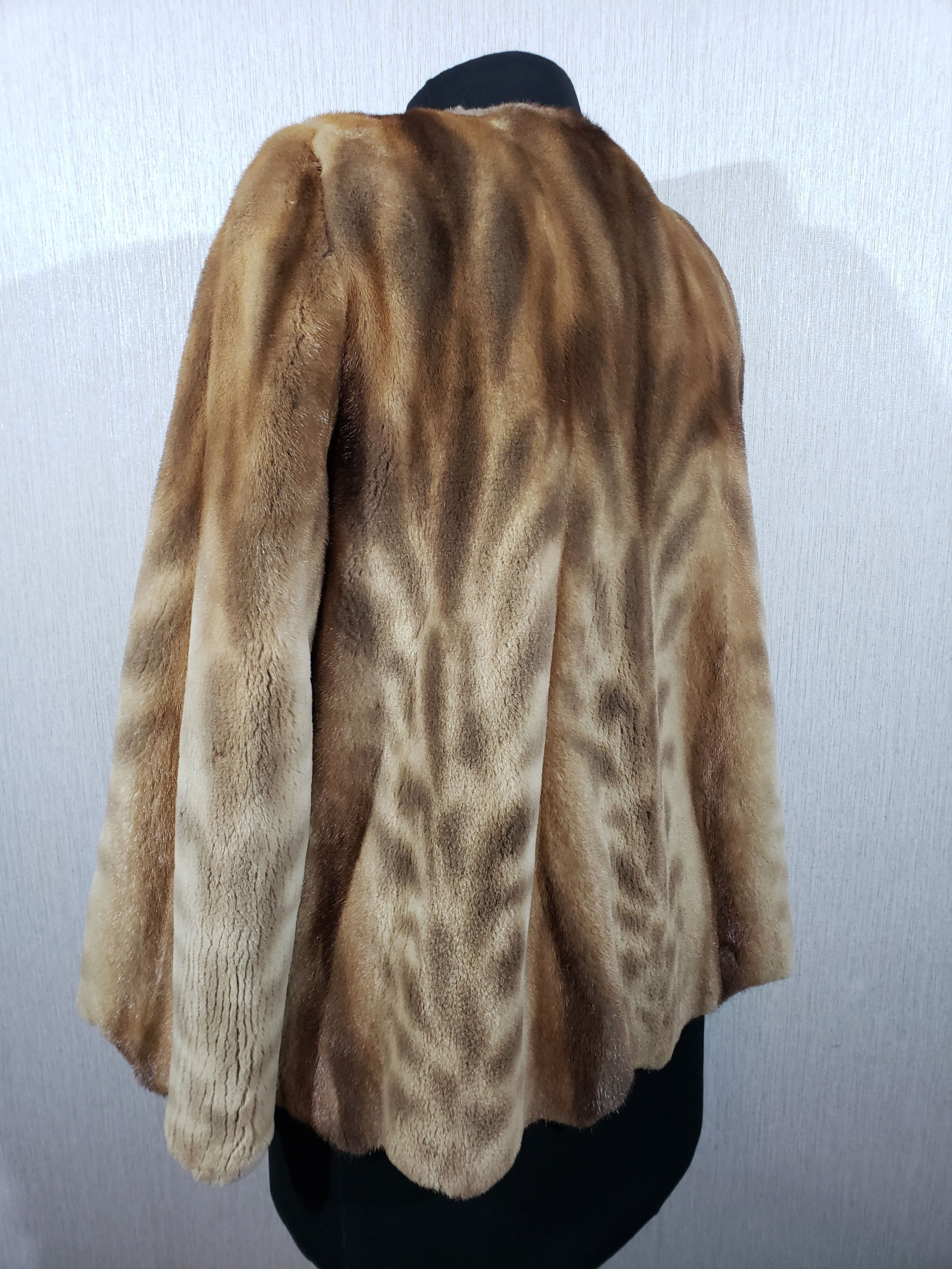 Other Stylish women's mink coat. Size XL / US 12-14 / IT 48-50 - 4 Thumbnail