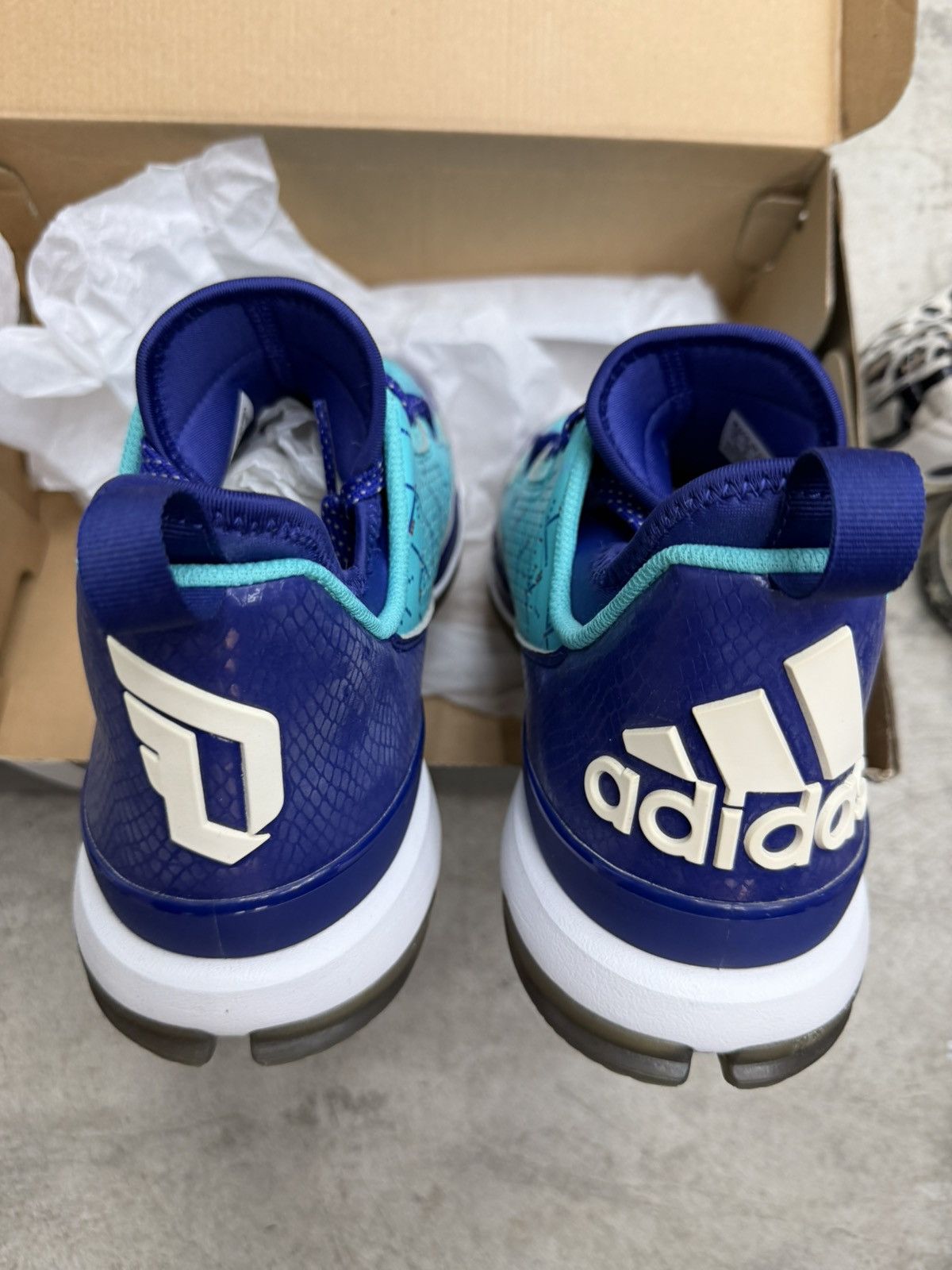 Adidas Adidas Damian Lillard Dame 1 PDX Carpet Size US 10 / EU 43 - 3 Thumbnail