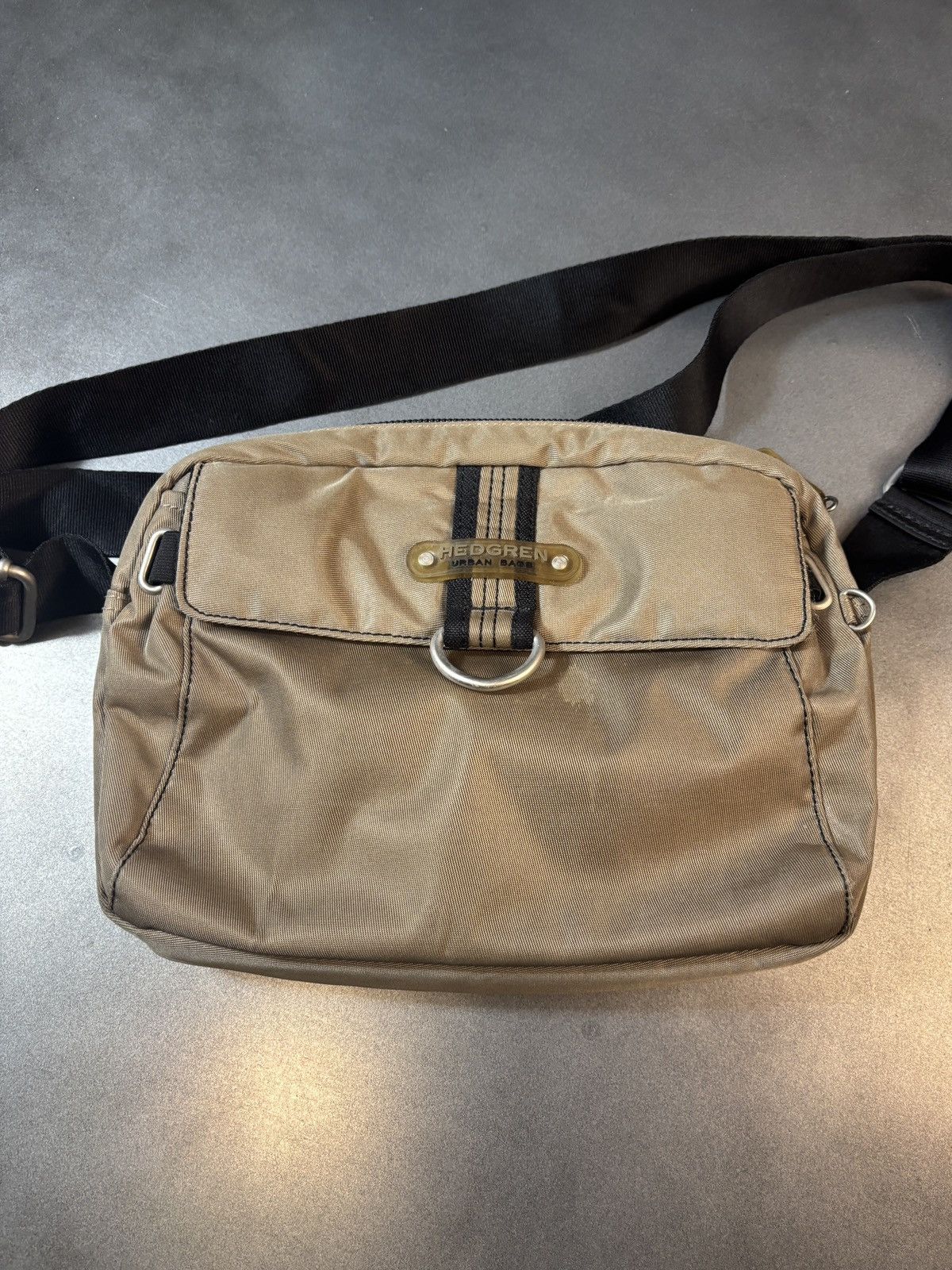 Vintage Vintage Hedgren Nylon Messenger Bag Mini Sling Pack 90s 2000 Size ONE SIZE - 3 Thumbnail