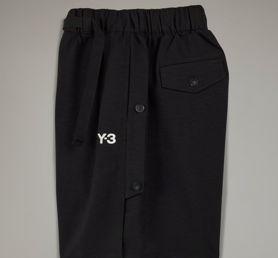 Y-3 Y-3 SPORT UNIFORM 3-STRIPES SHORTS (M Size) Size US 34 / EU 50 - 6 Thumbnail