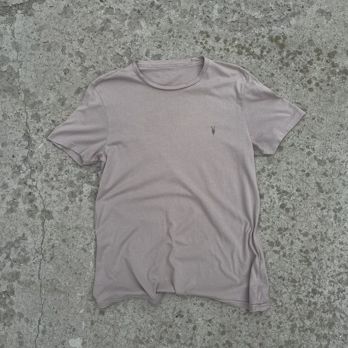 Allsaints Vintage Allsaints T-shirts Basic Fit Y2K 90s USA Old Money Size US M / EU 48-50 / 2 - 1 Thumbnail