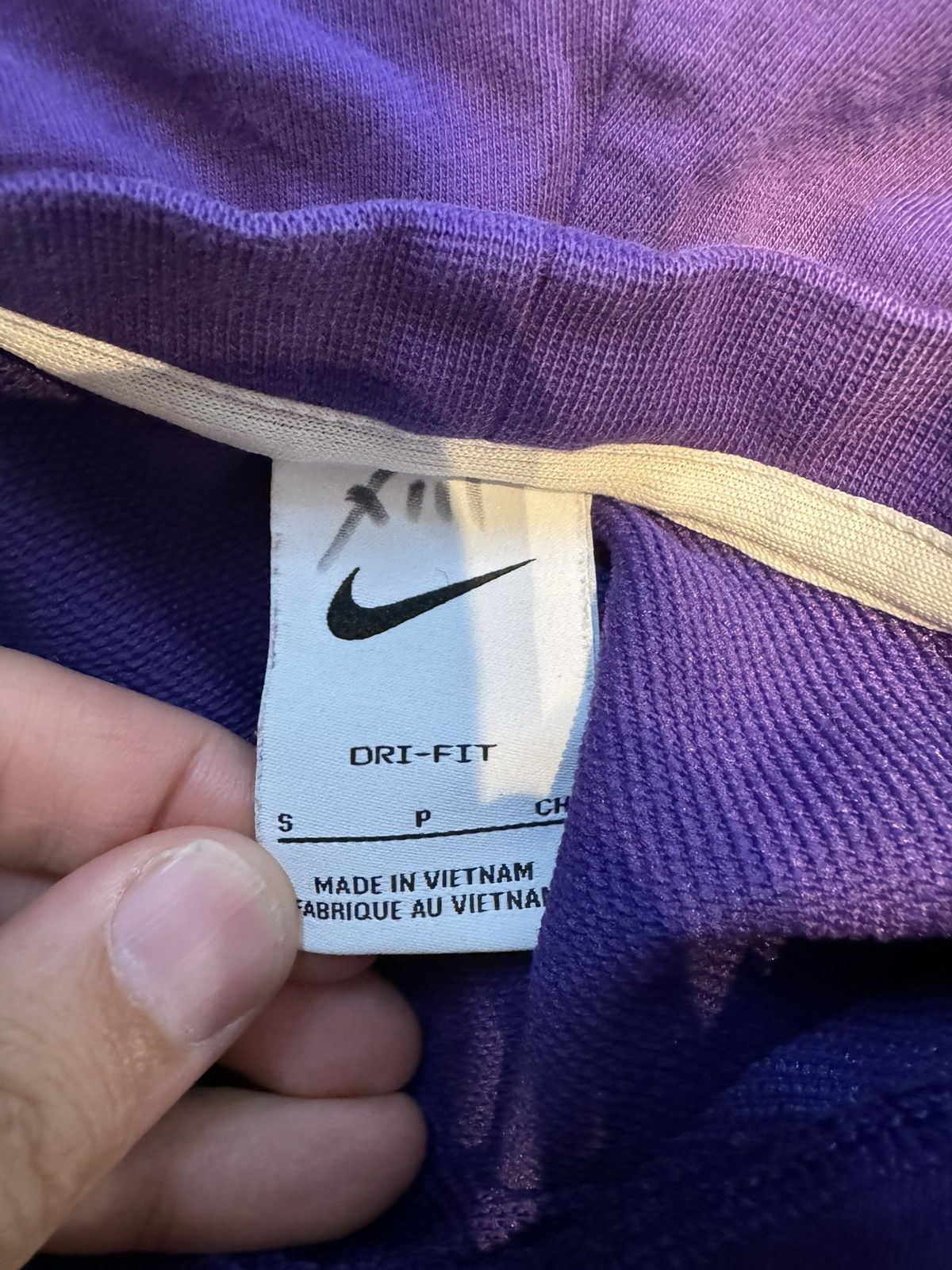 Nike Nike LeBron x Fruity Pebbles Dri-FIT Size S Sweatshirt Size US S / EU 44-46 / 1 - 7 Thumbnail