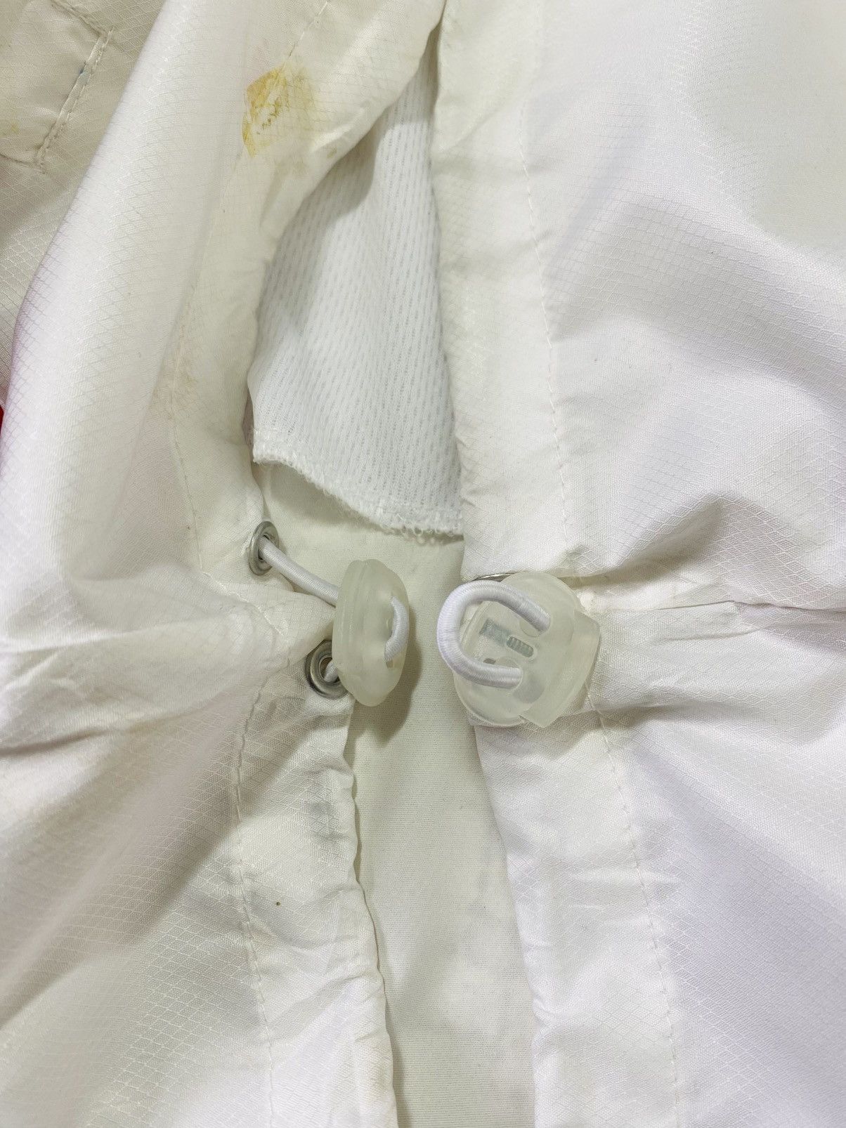 The Unbranded Brand Vintage Peru Windbreaker Sport Suit Jacket Size US L / EU 52-54 / 3 - 15 Thumbnail