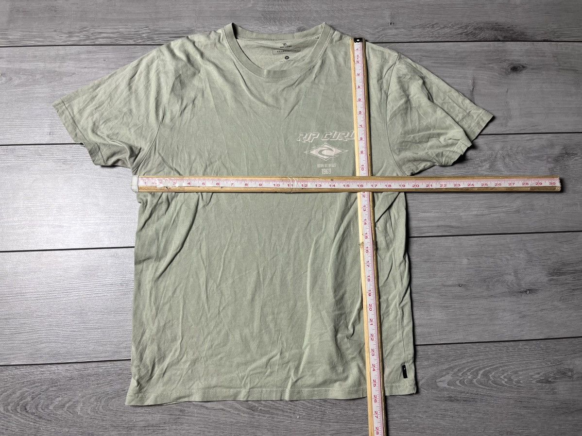 Rip Curl Rip curl Tshirt reverse logo size Medium surf Size US M / EU 48-50 / 2 - 5 Thumbnail